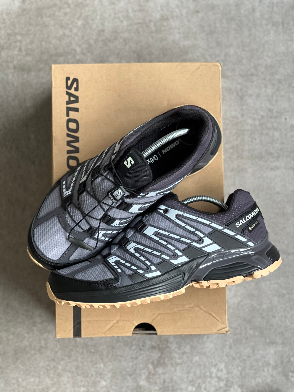 Salomon Gore-Tex Trail XT Grey & Black