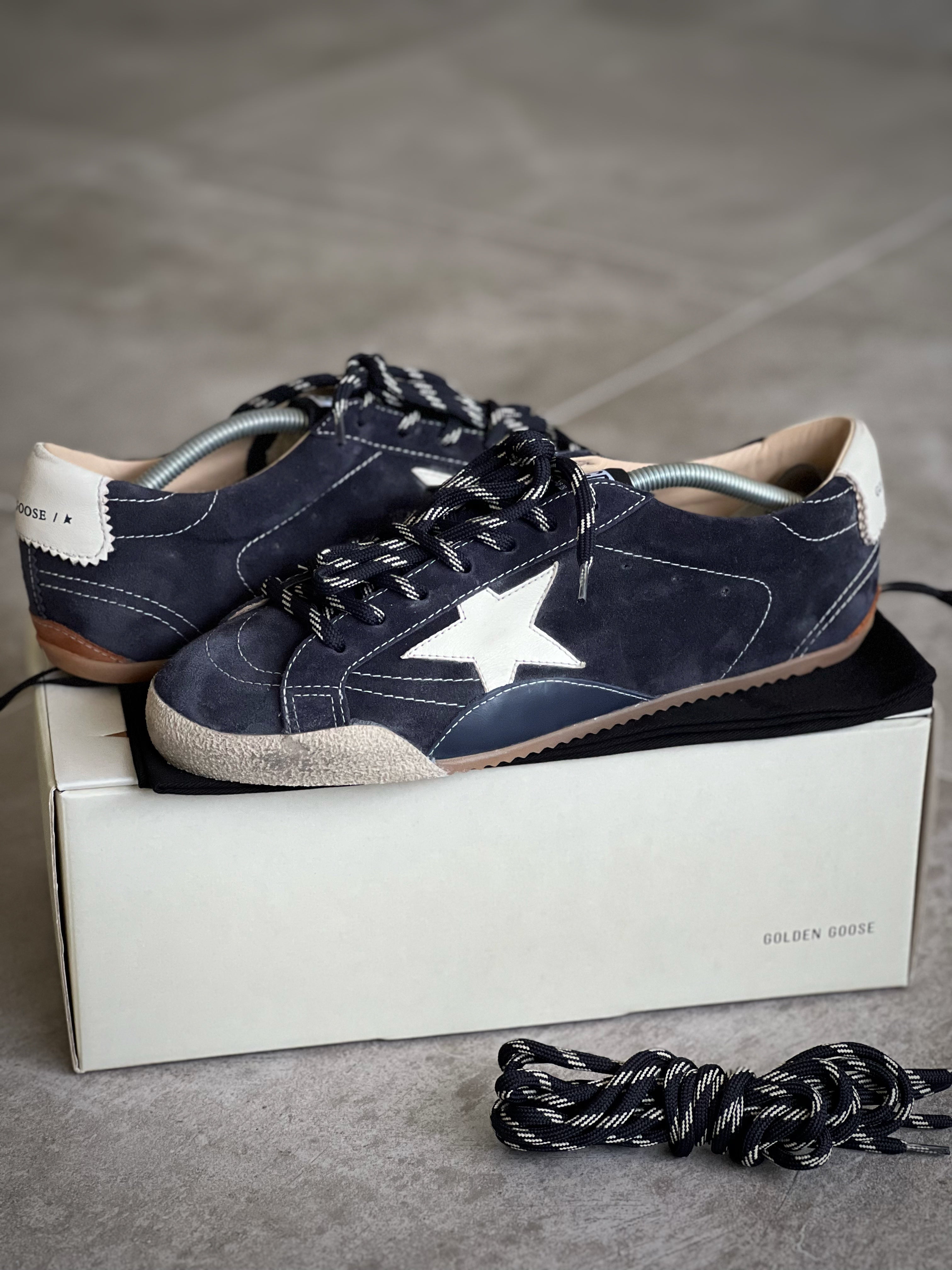 Talla 43 | Golden Goose True-star Man de ante navy