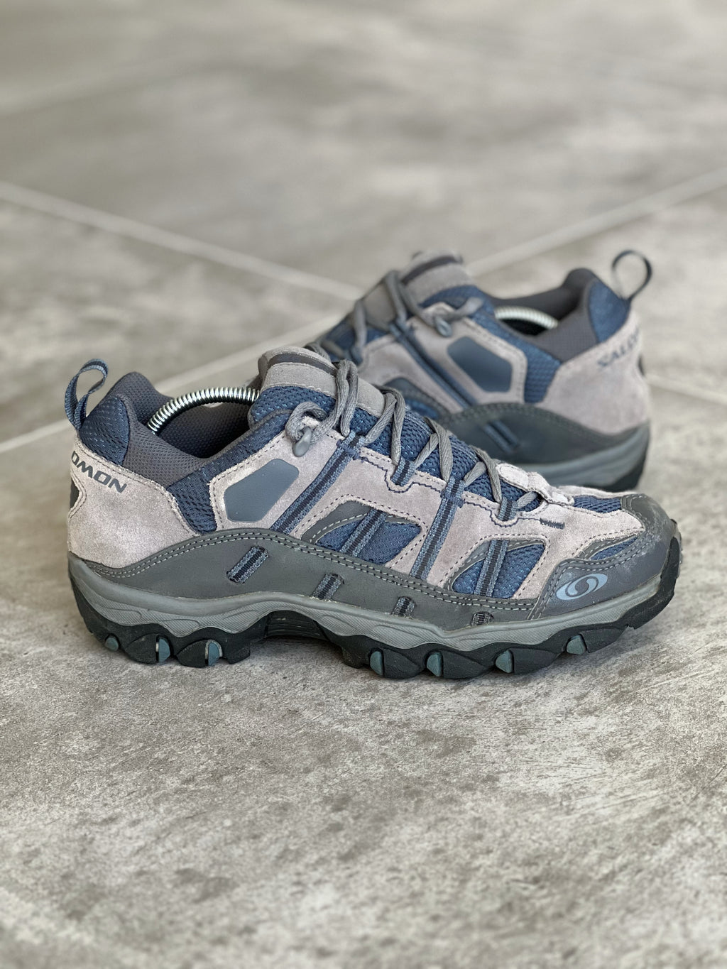 Size 40.5 | Salomon Outdoor boots y2k style