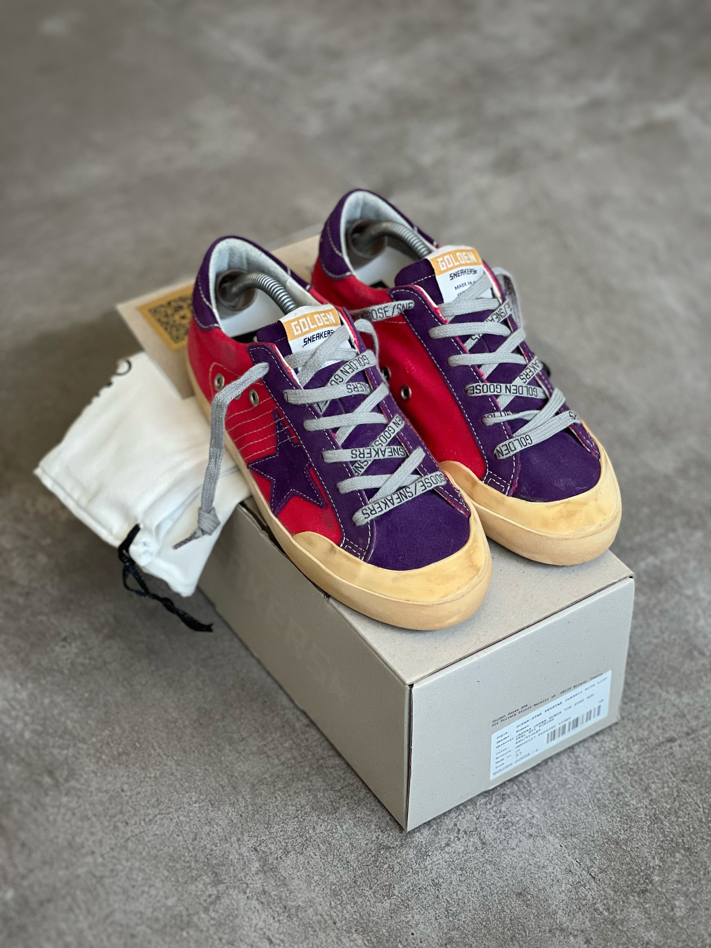 Golden Goose Superstar Woman Brand New