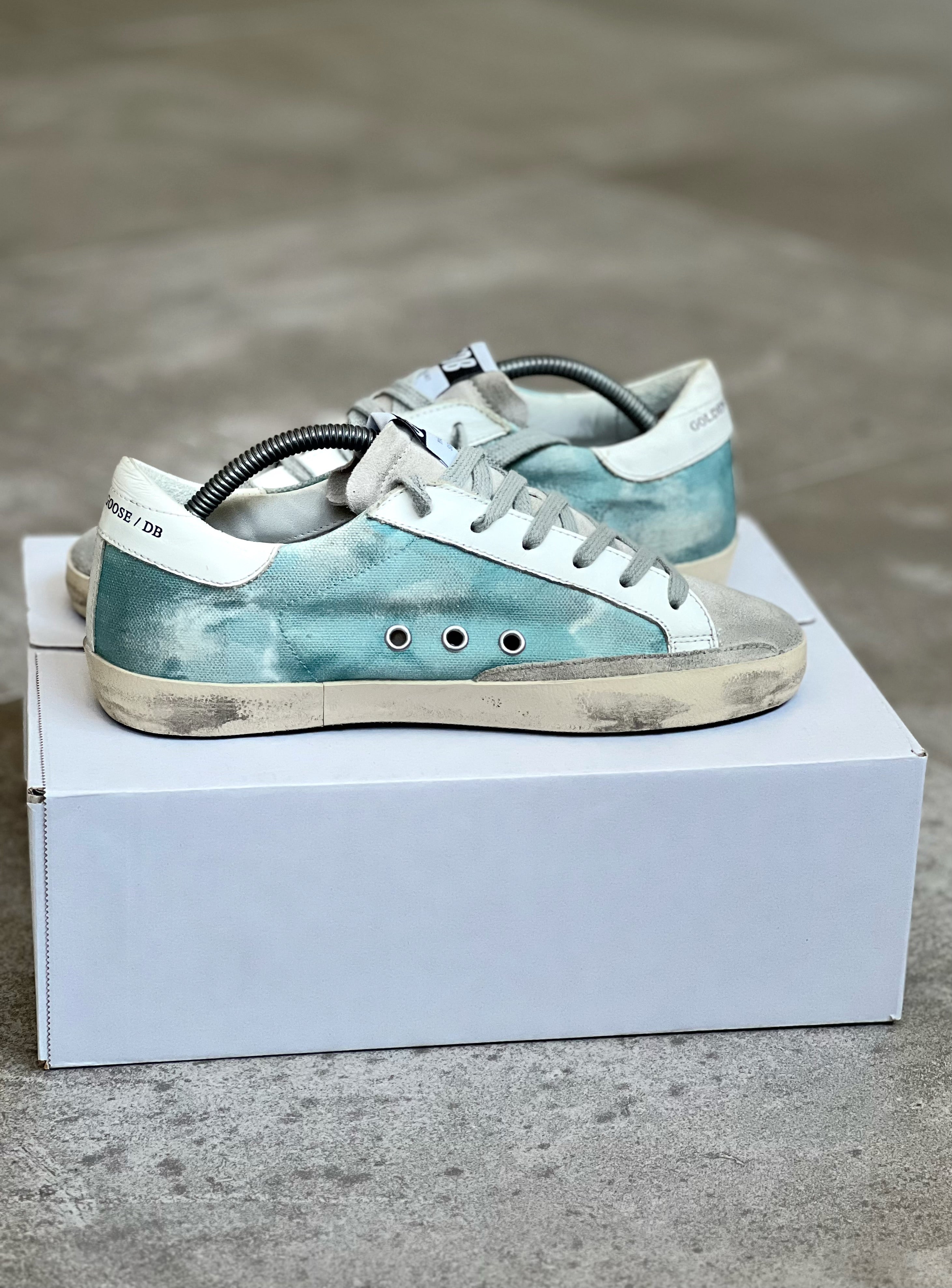 Exclusive Superstar Golden Goose 250 pairs
