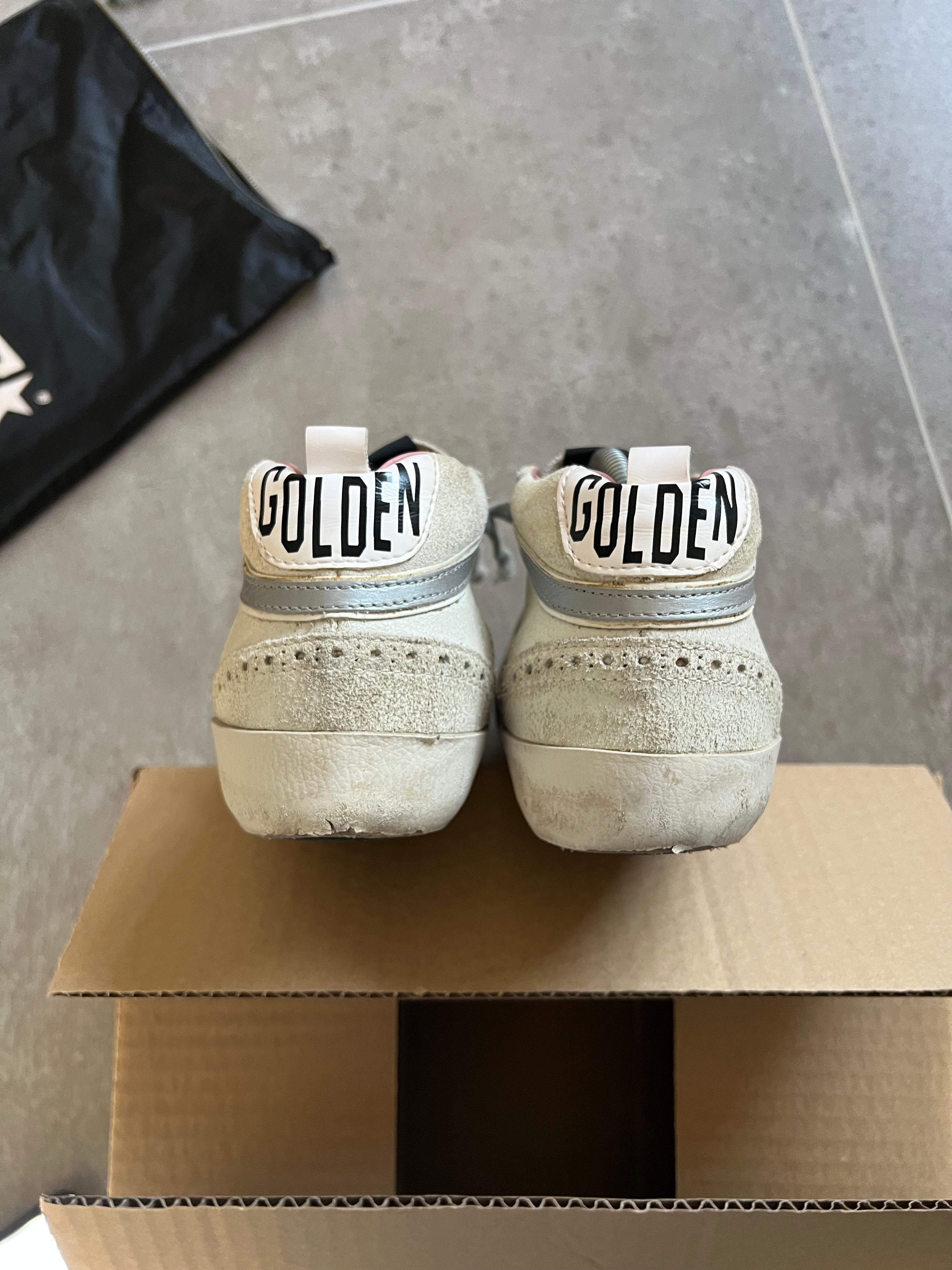 Talla 37 | Golden Goose Mid Star Woman