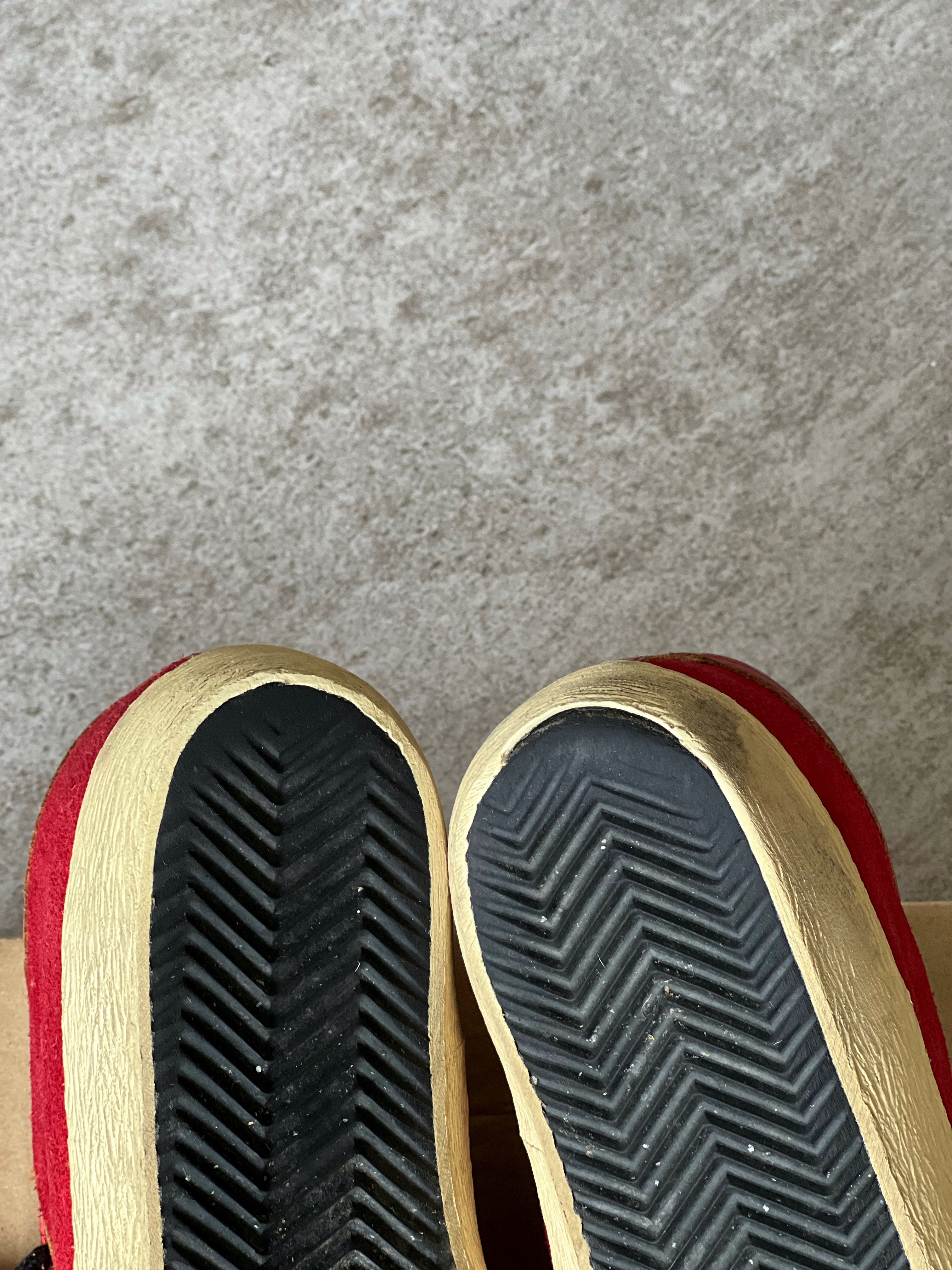 Size 38 | All red Golden Goose Superstar