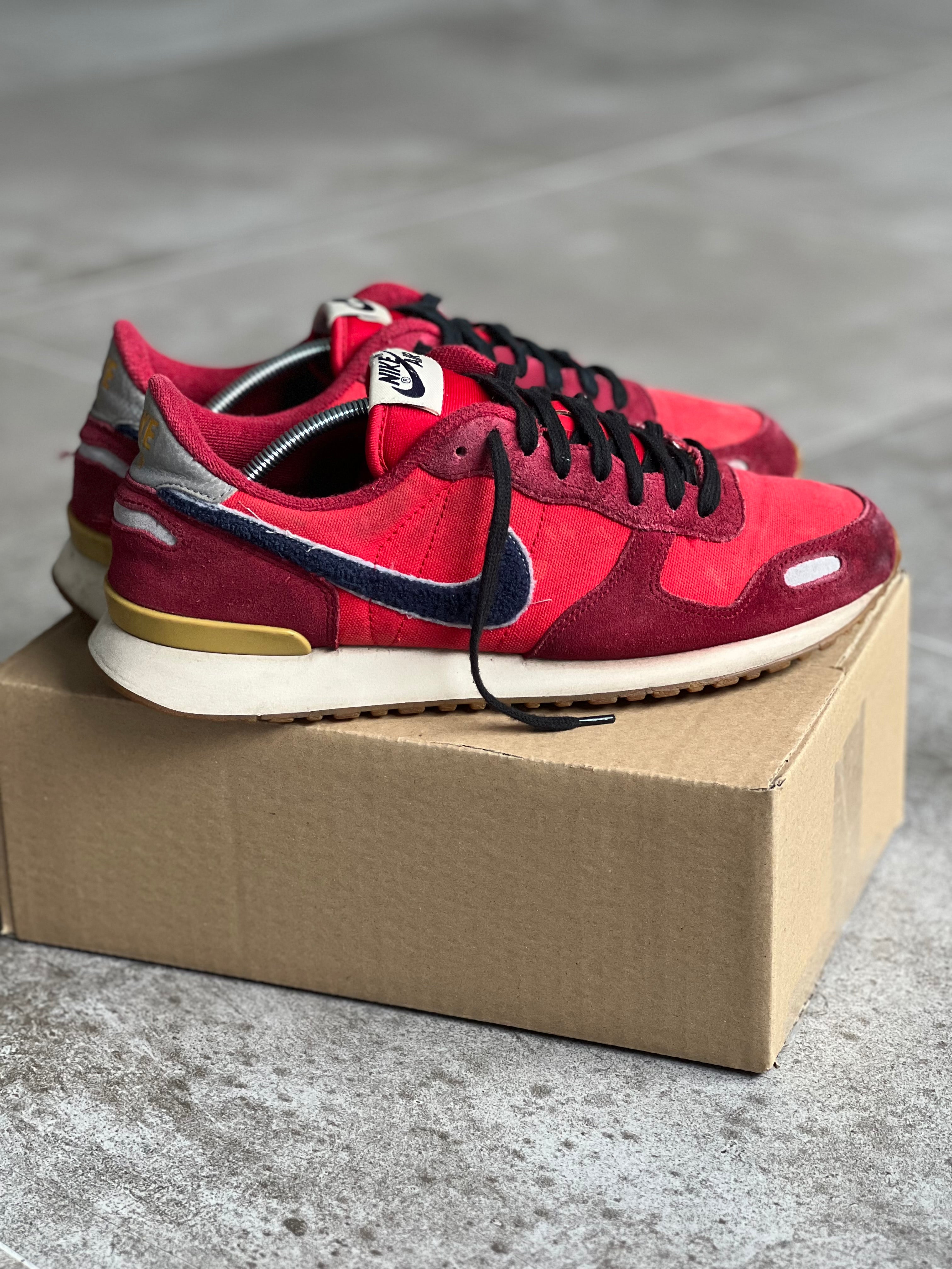 Size 43 | Y2k Nike