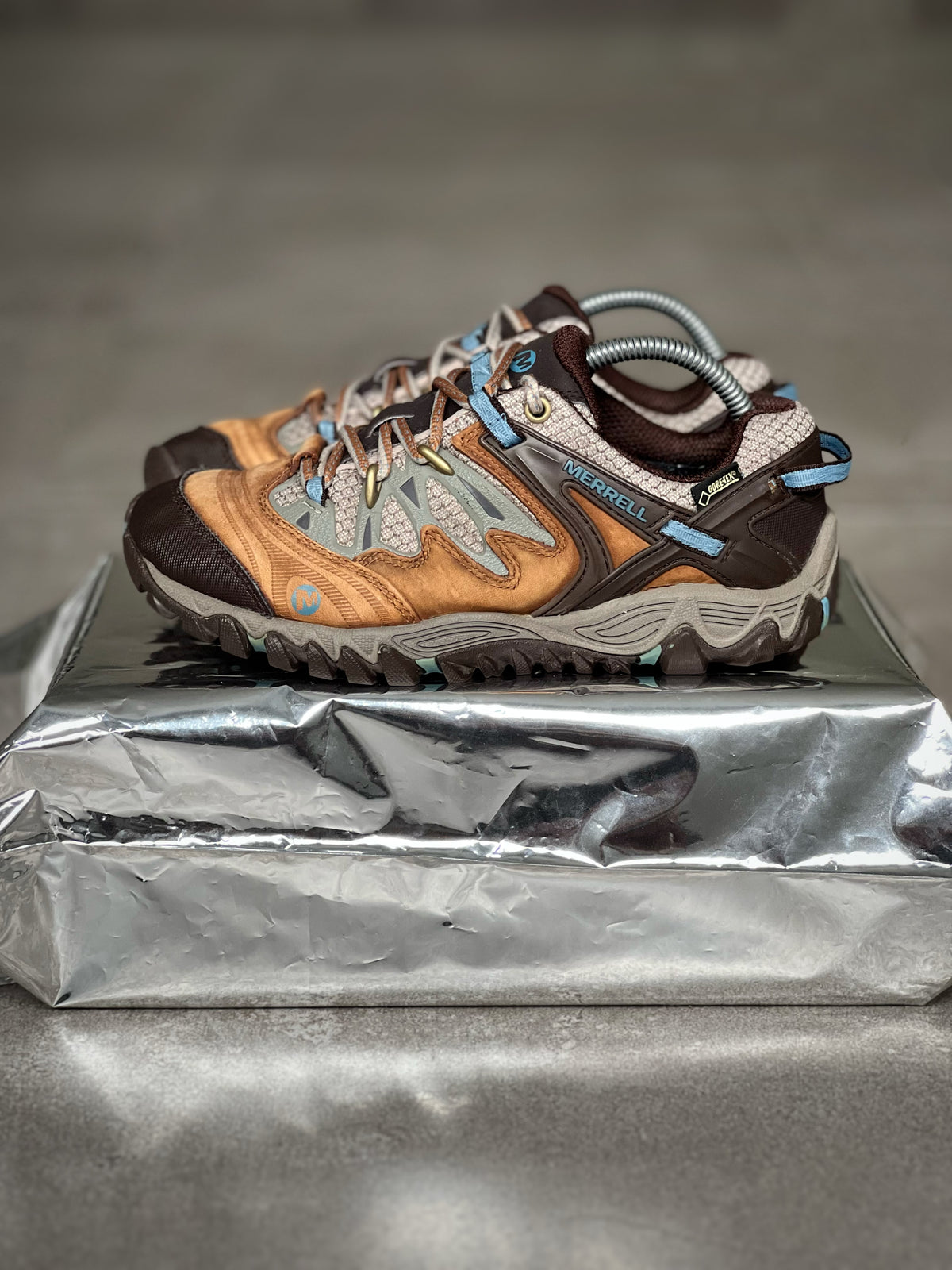 Merrell Gore Tex Outdoor Performance Mountain Style