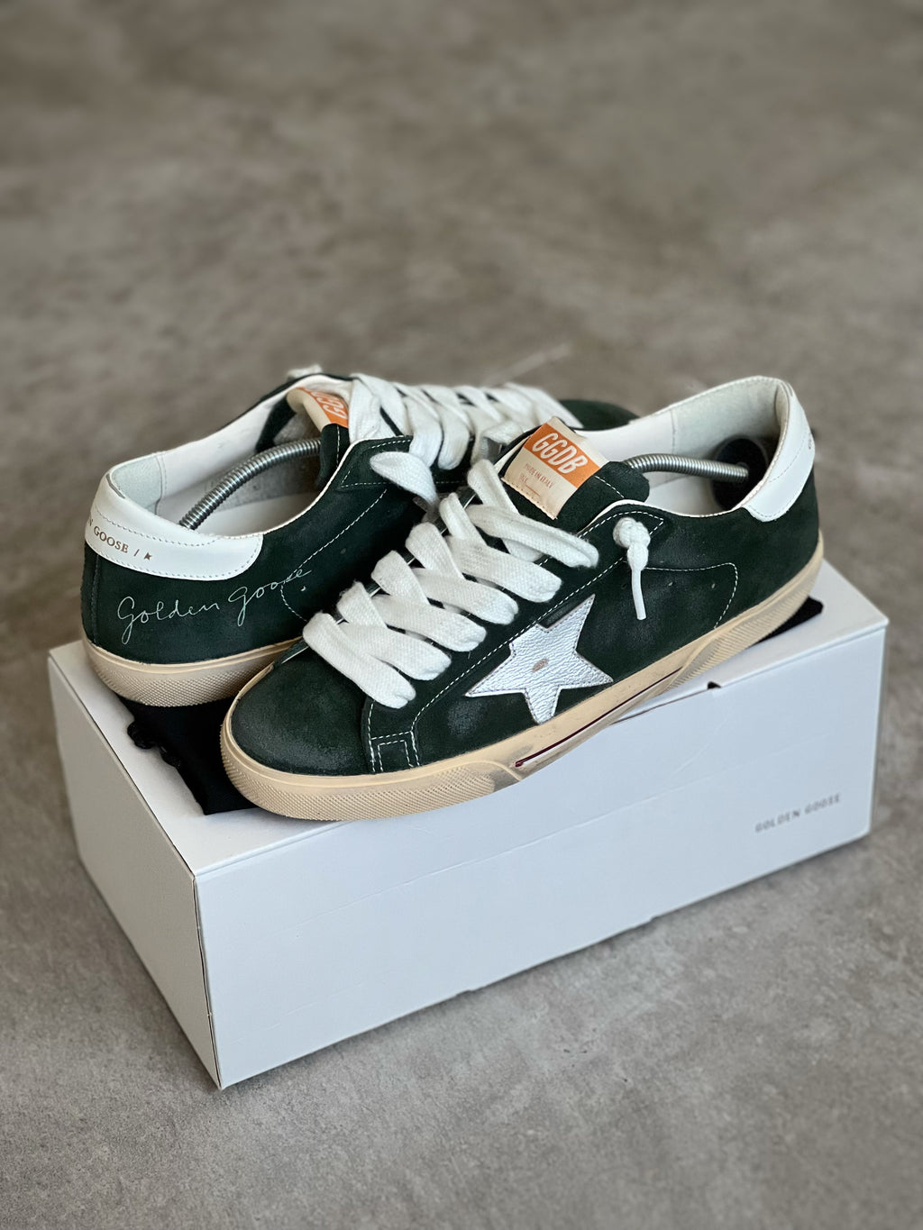 Talla 42 | Golden Goose Superstar Man Green New Collection