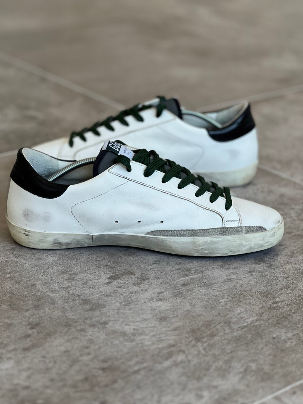 Size 42 | Golden Goose White Classic Man
