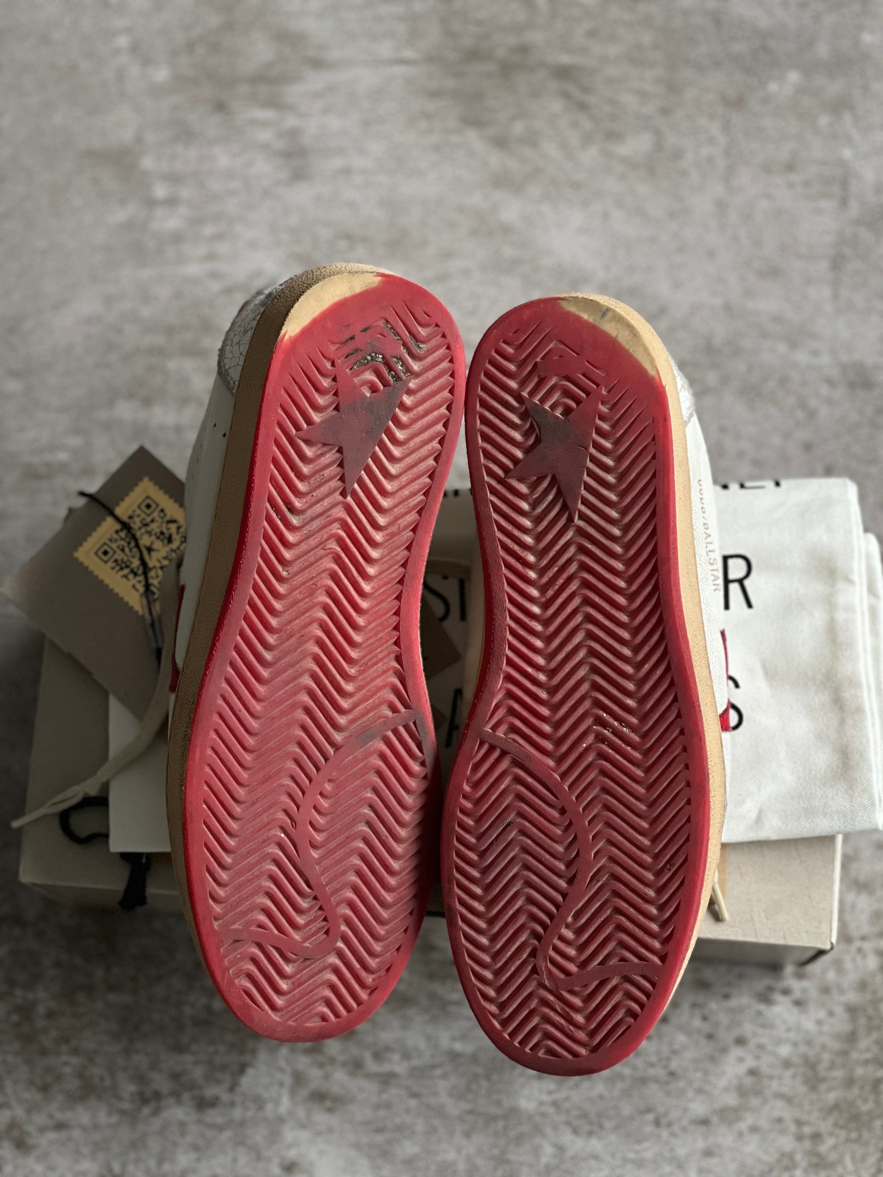 Talla 40 | Ball Star Golden Goose