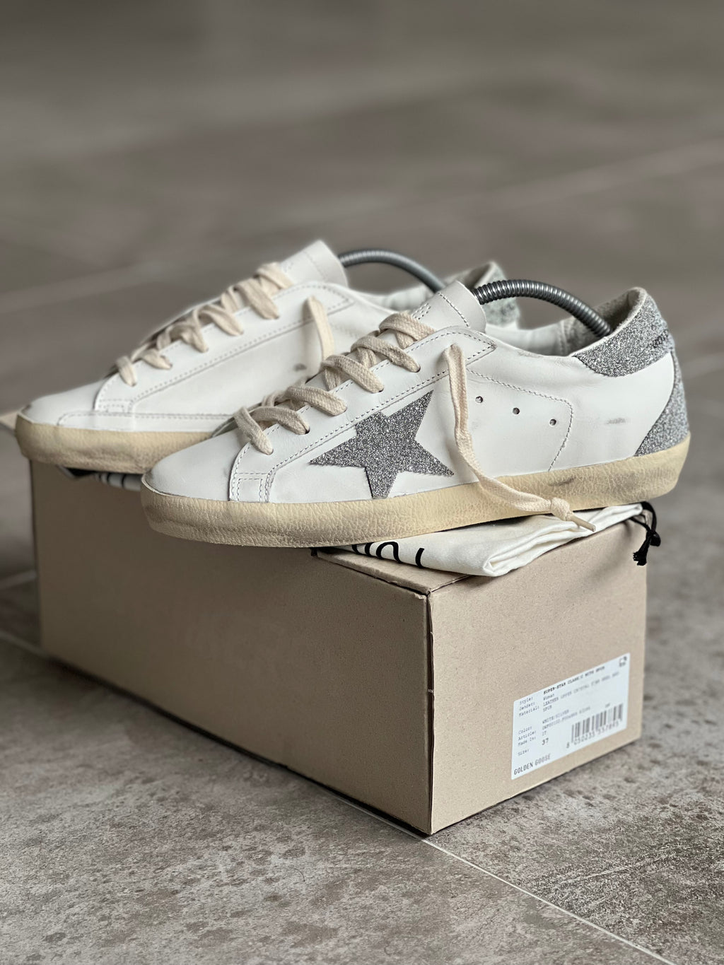 Talla 37 | Swarovsky Golden Goose Superstar