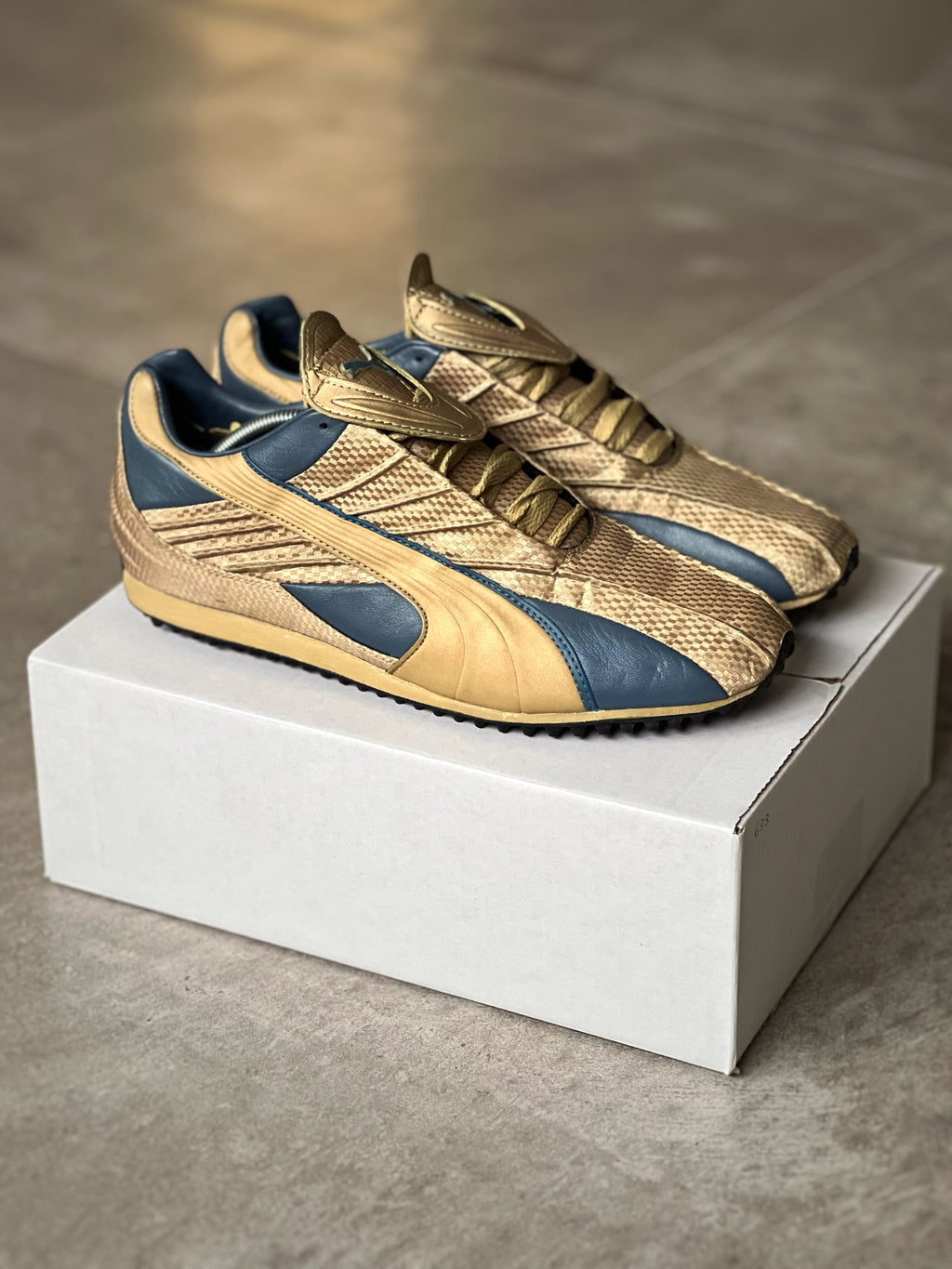 Talla 42 | 2003 Puma Japan Exclusive Y2K