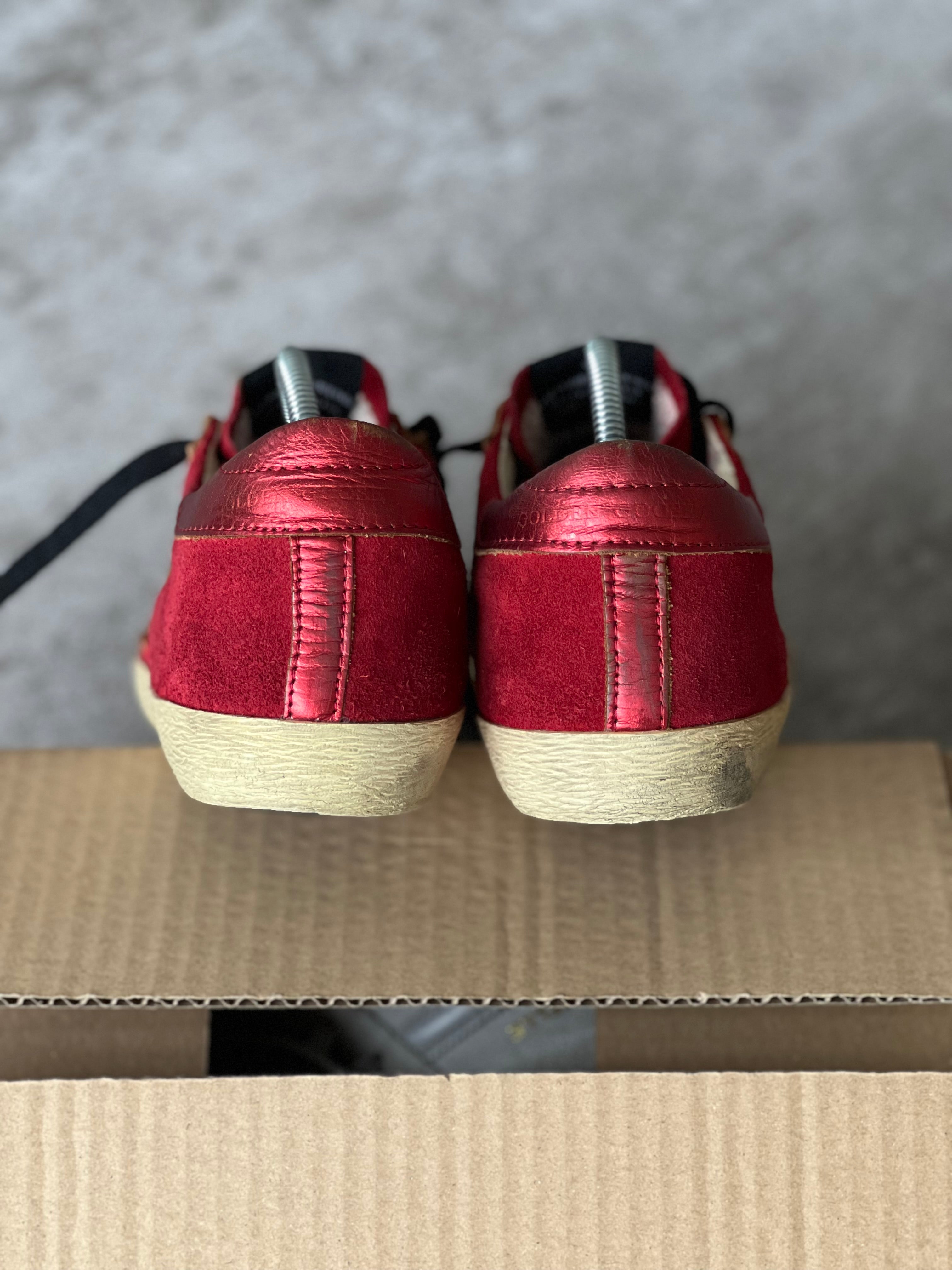 Size 38 | All red Golden Goose Superstar