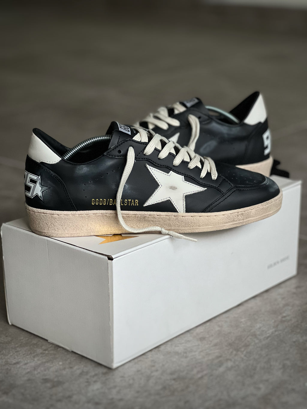 Talla 41 | Golden Goose Ball Star Man Black & White