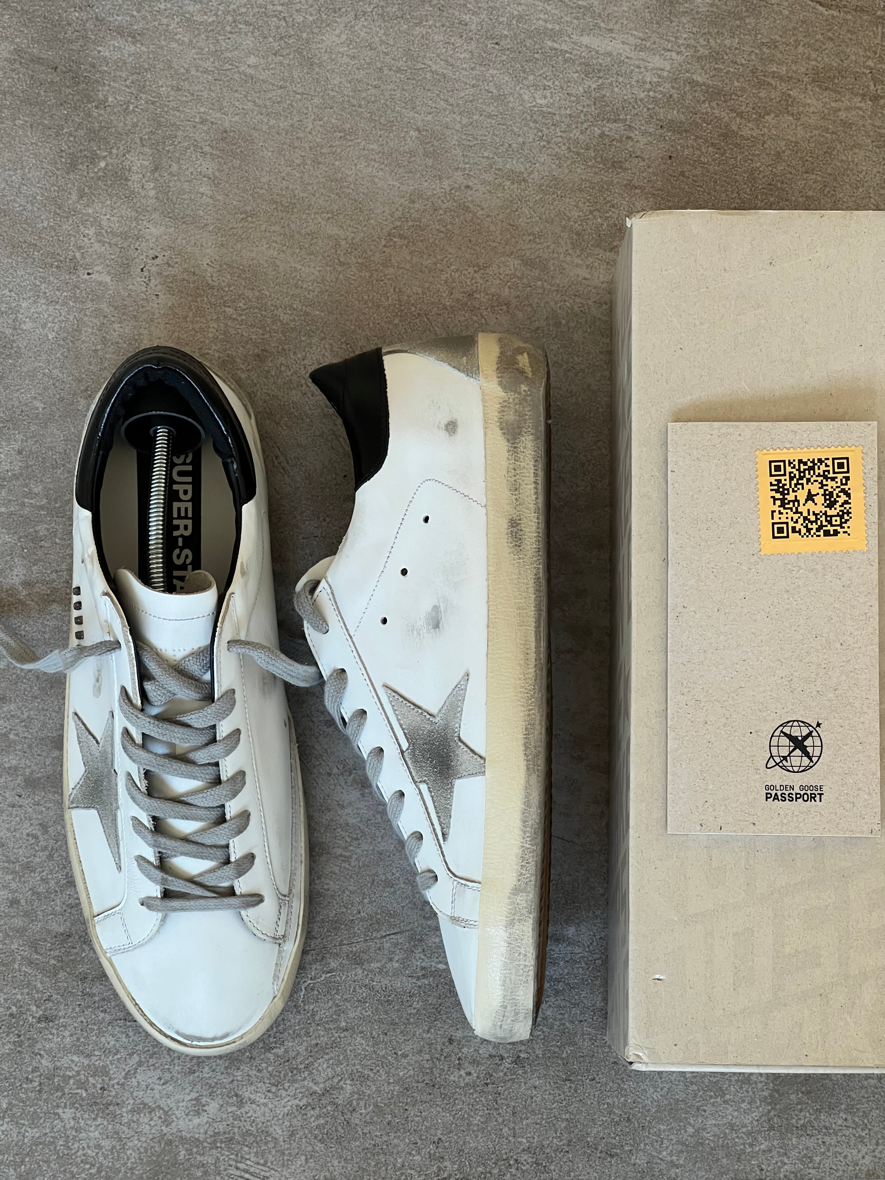 Talla 43 | Classic Superstar GGDB Man White & Black