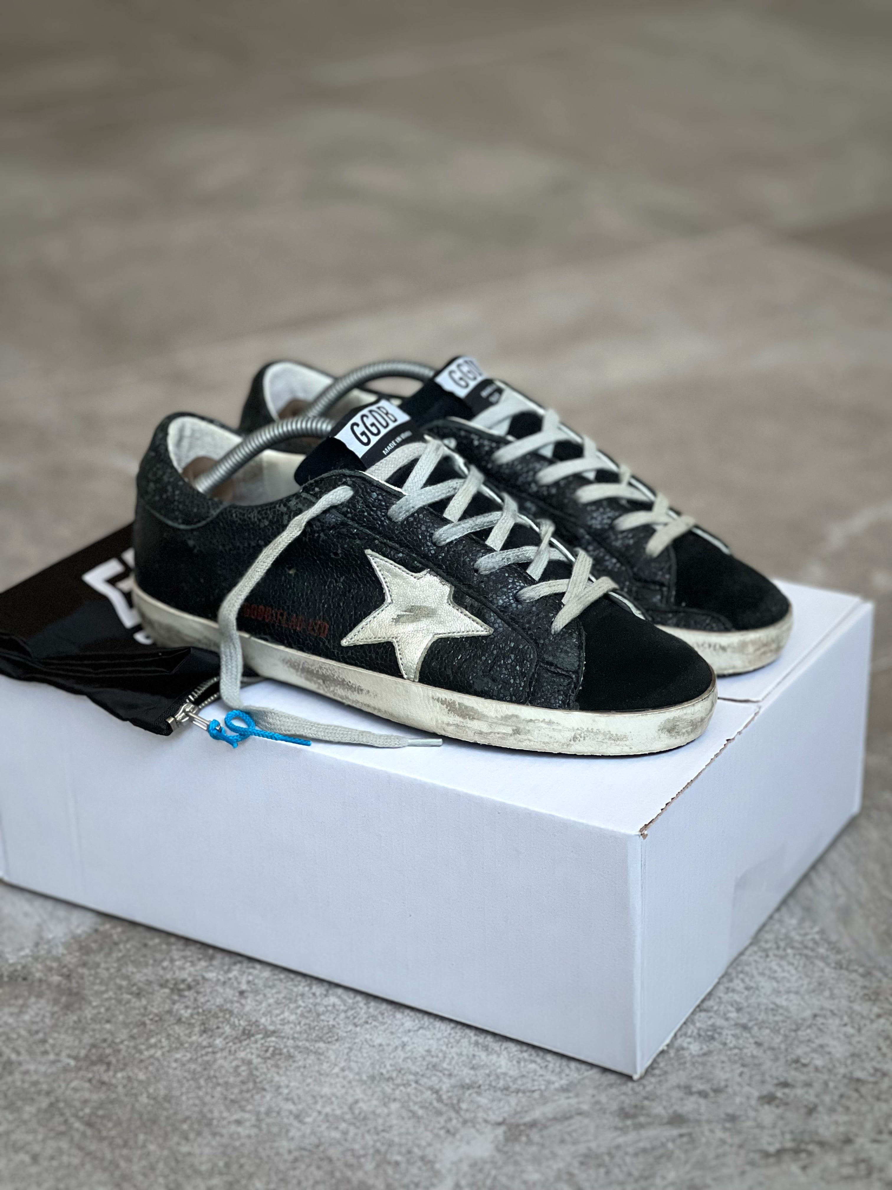 Golden Goose Superstar Black Woman