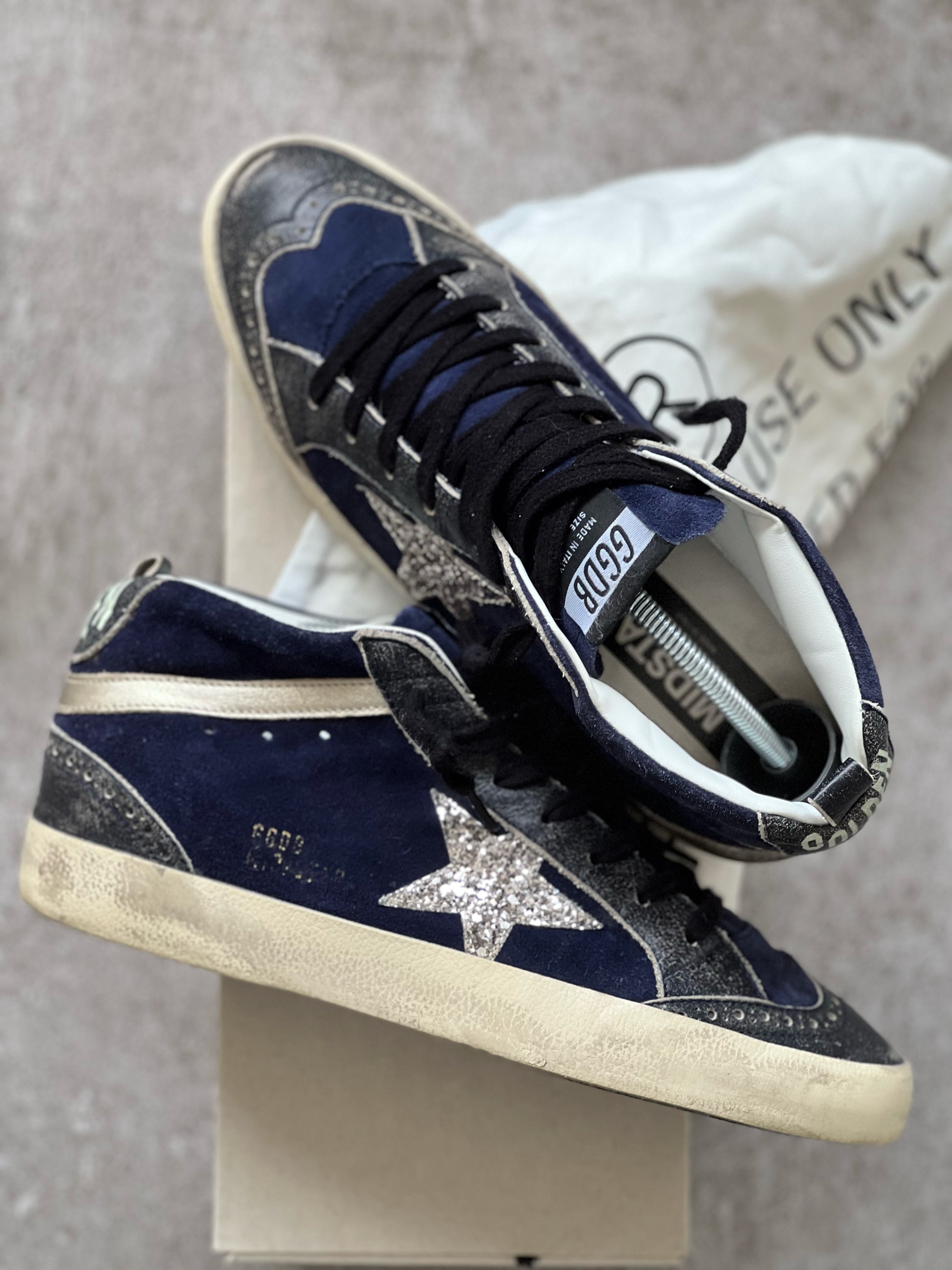 Talla 39 | Golden Goose Mid Star Exclusive