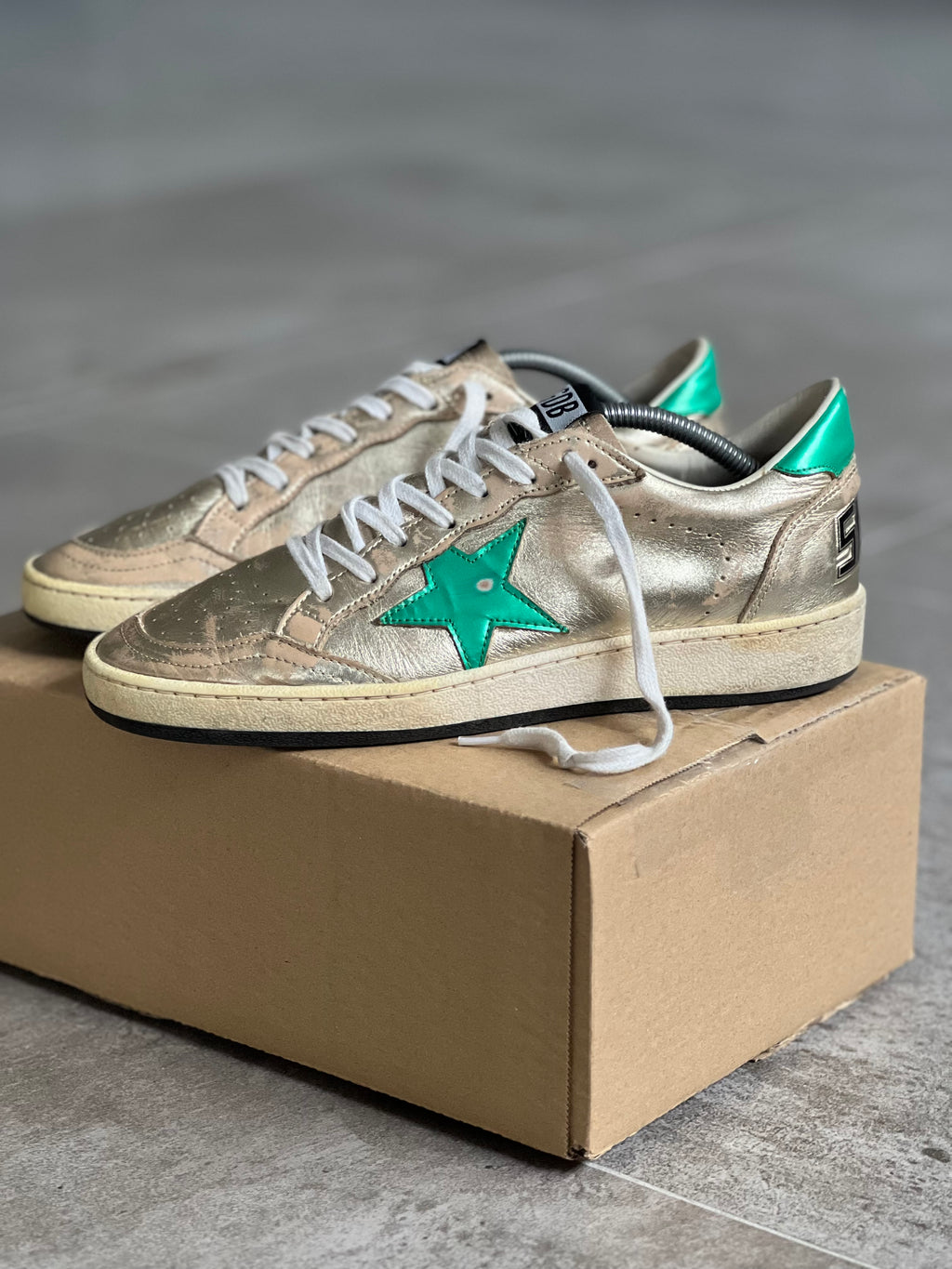 Talla 38 | Golden Goose Ball Star Gold