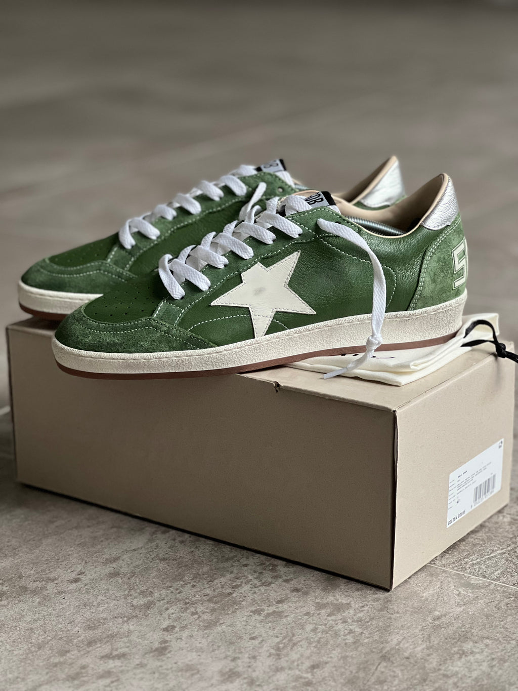 Size 42 | Ball Star Golden Goose Man Green/White/Silver