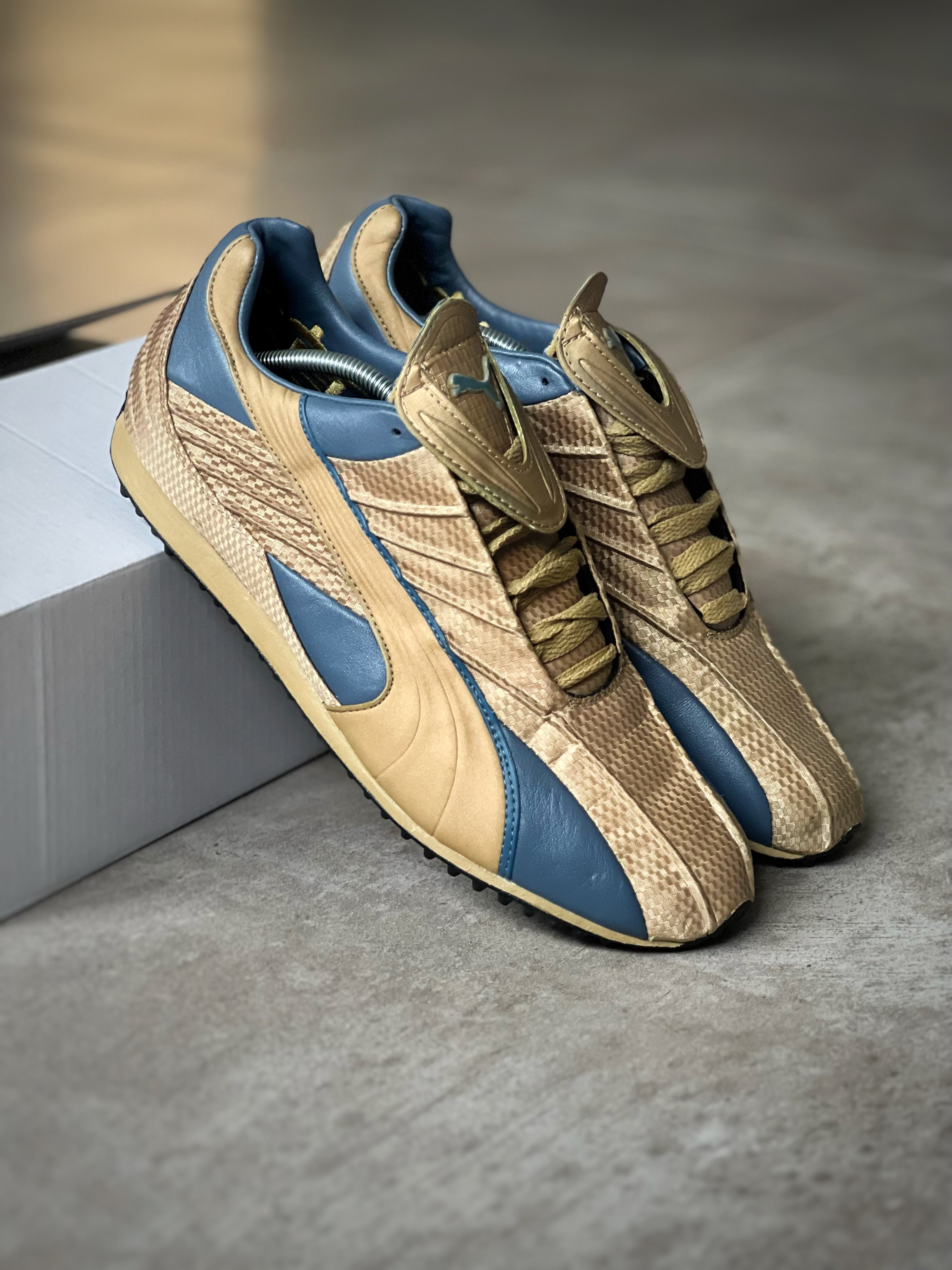 Talla 42 | 2003 Puma Japan Exclusive Y2K