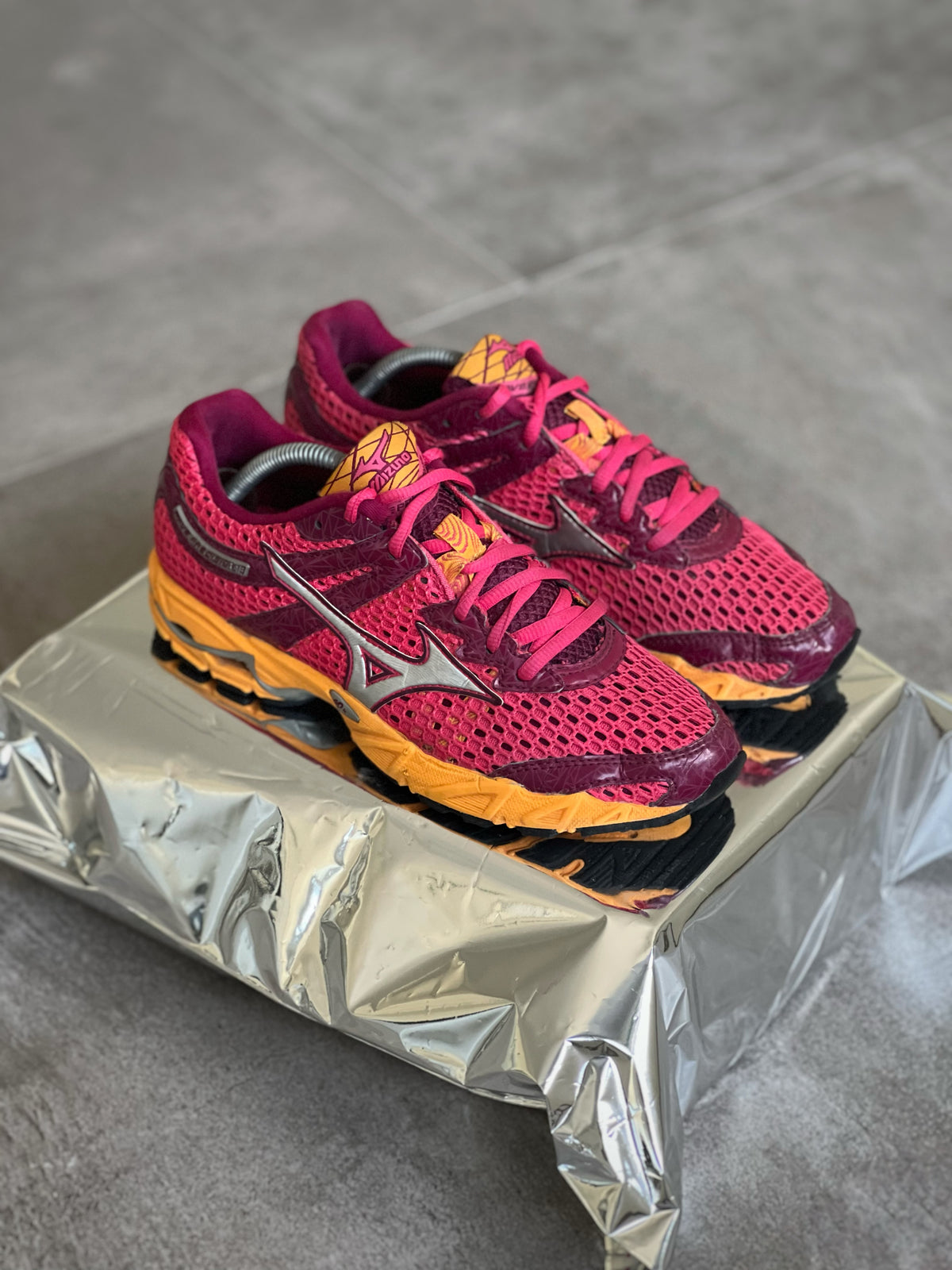 Mizuno Running Vintage Woman