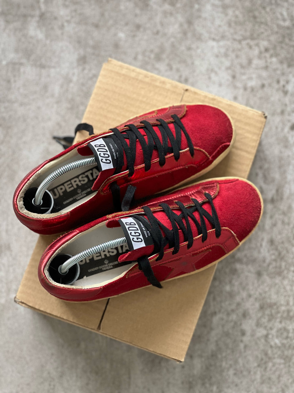 Size 38 | All red Golden Goose Superstar