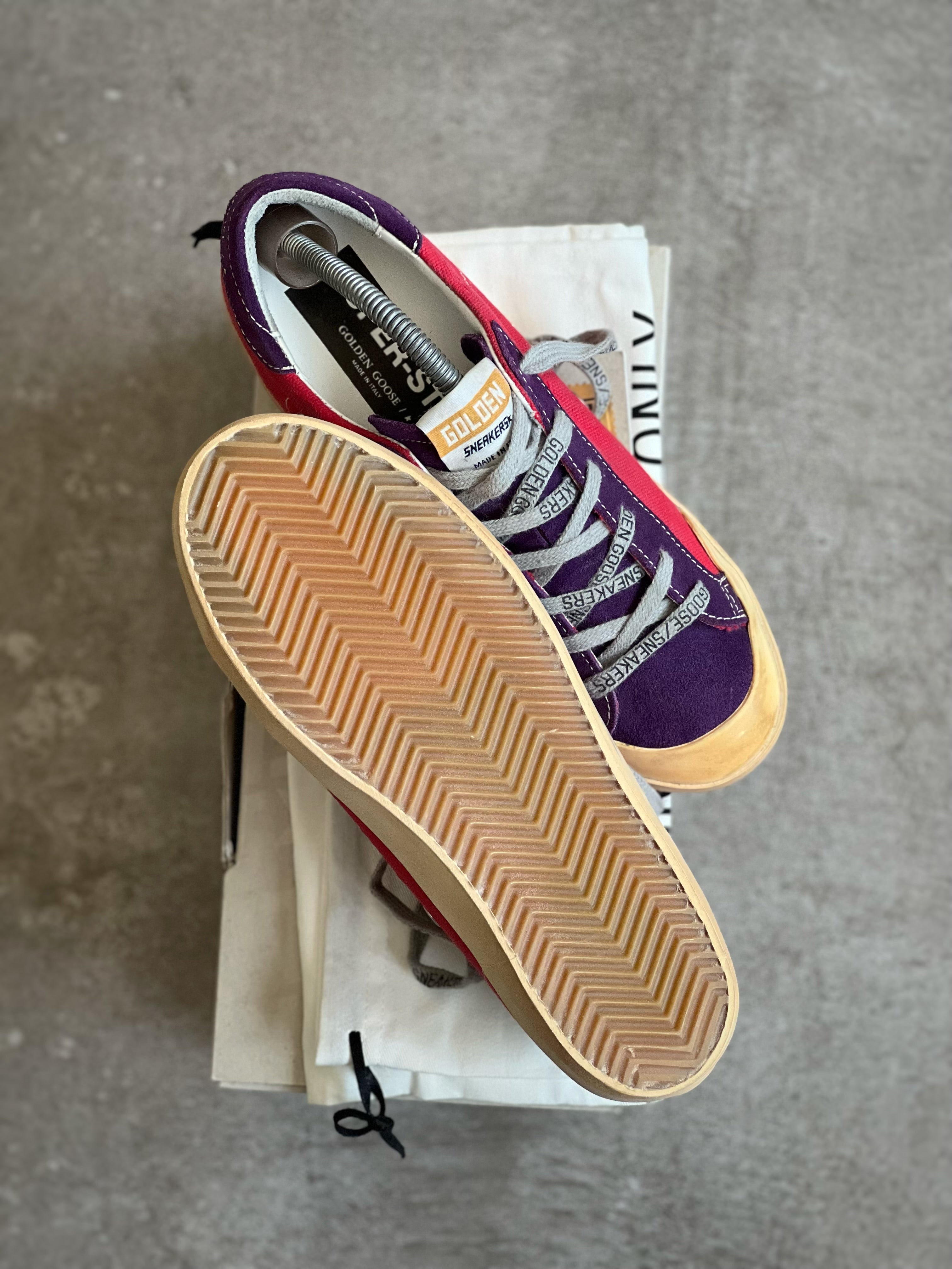 Golden Goose Superstar Woman Brand New