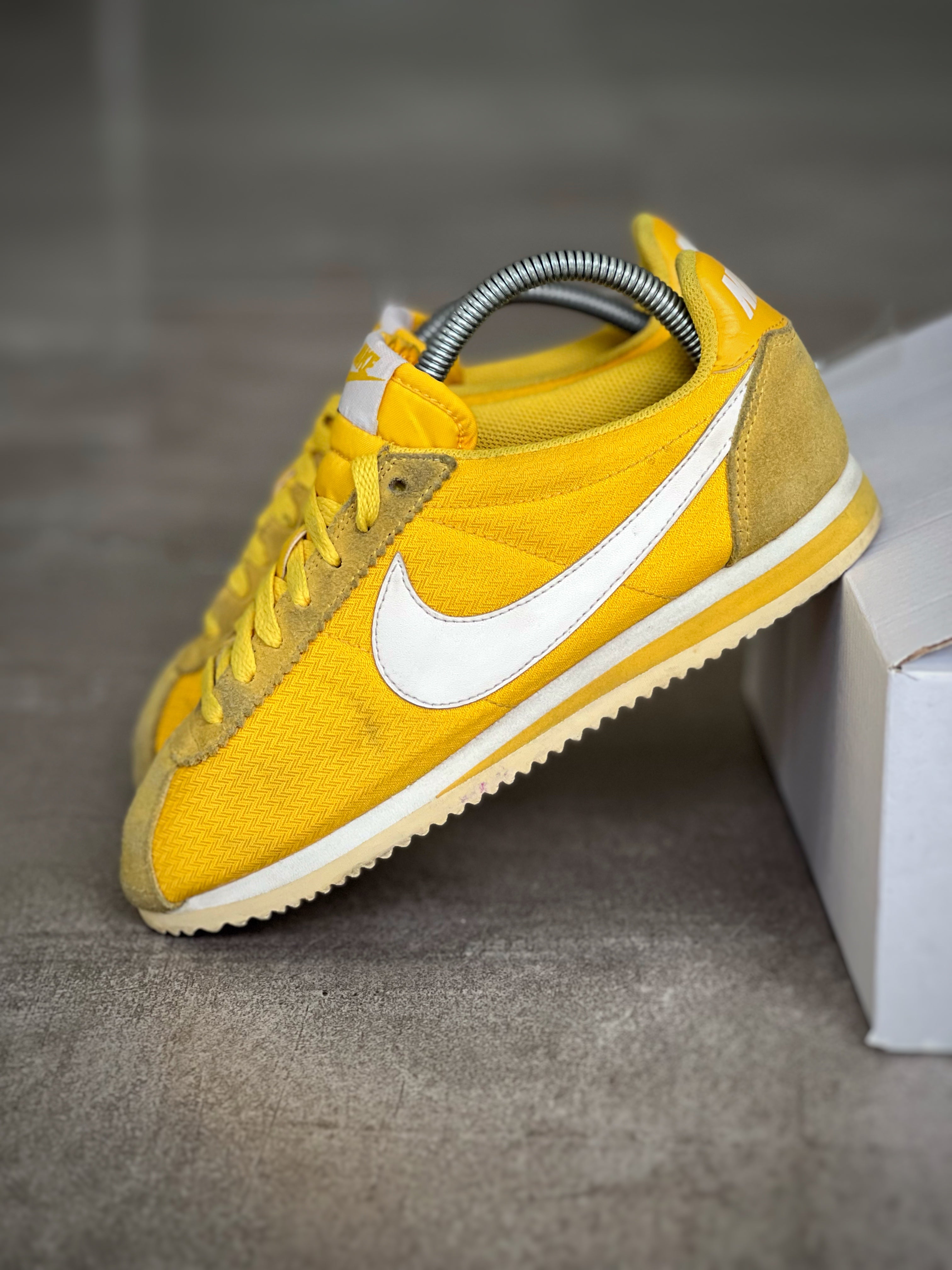 Size 38 | Nike Cortez 2000s Yellow Women