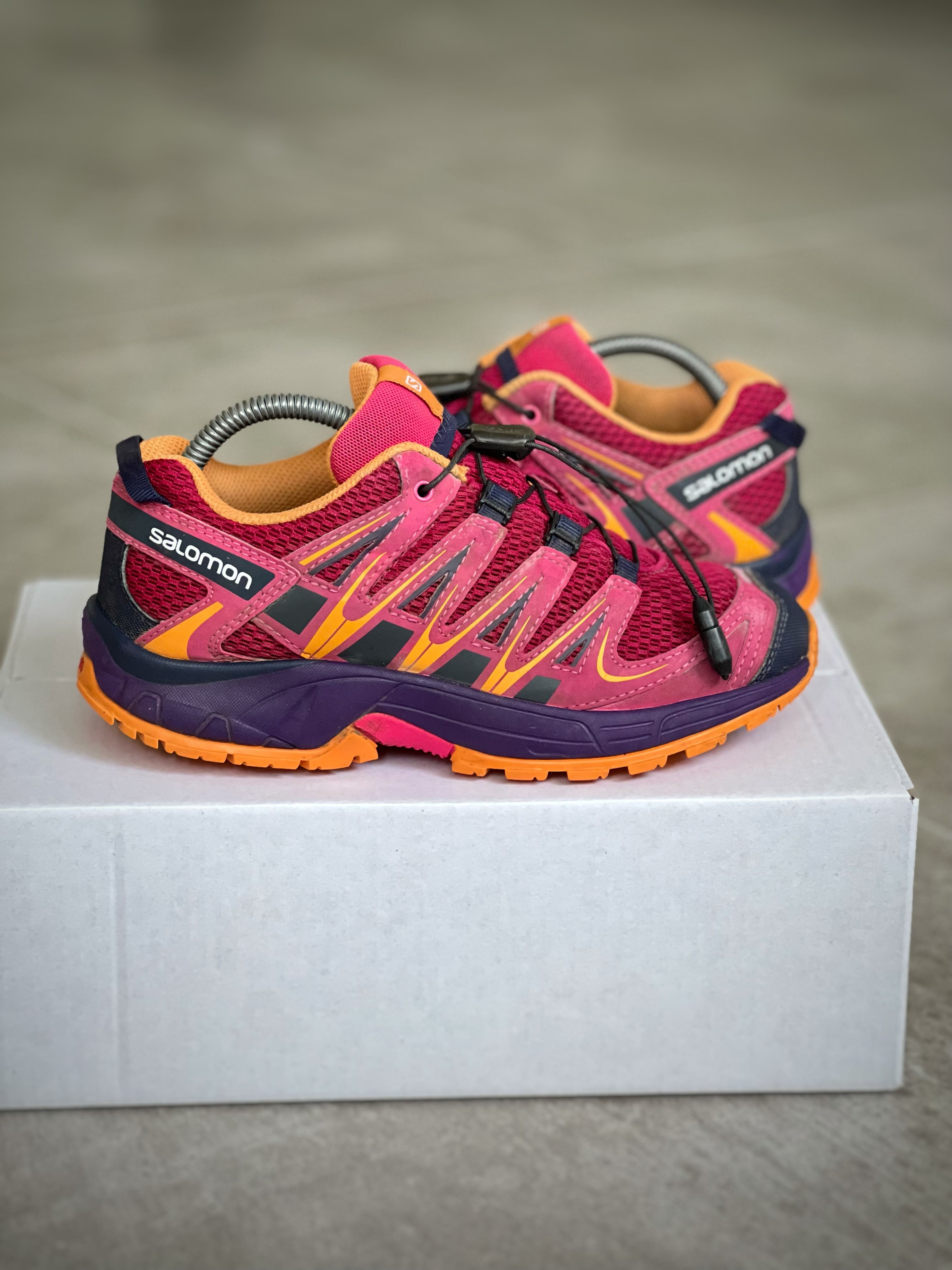 Talla 36 | Salomon outdoor Montaña 2000’s