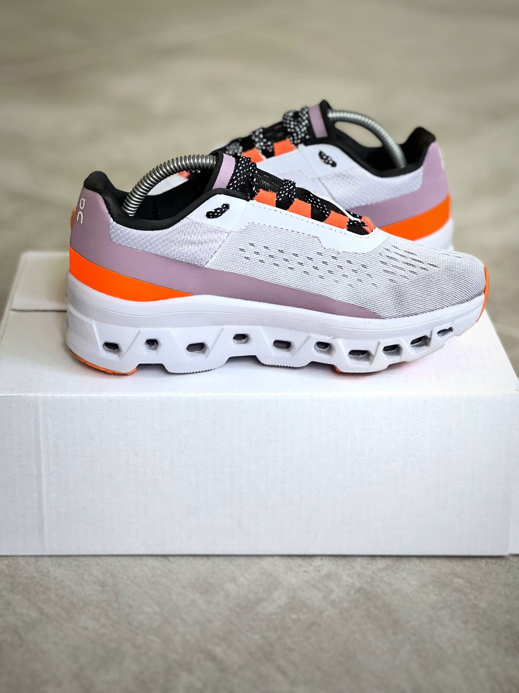 Talla 37 | On Running Cloudmonster Woman