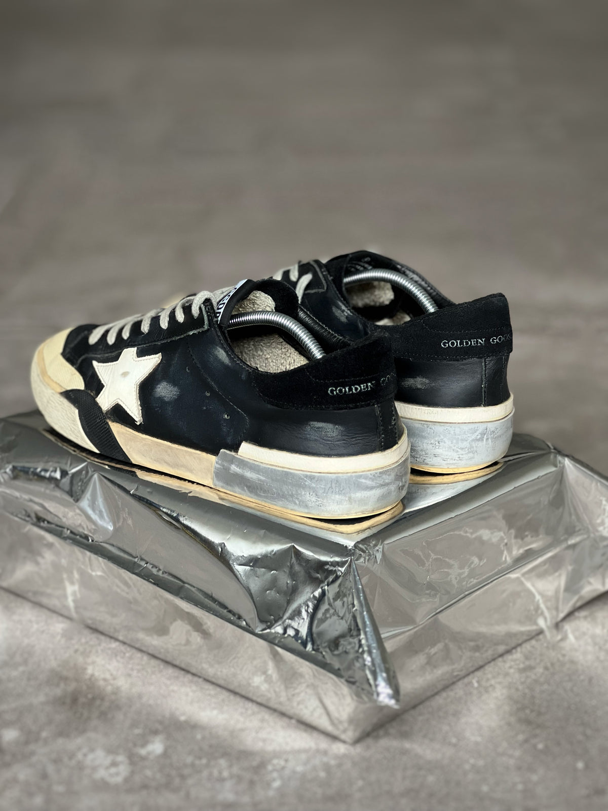 Golden Goose Superstar Man Black/ Silver/ White