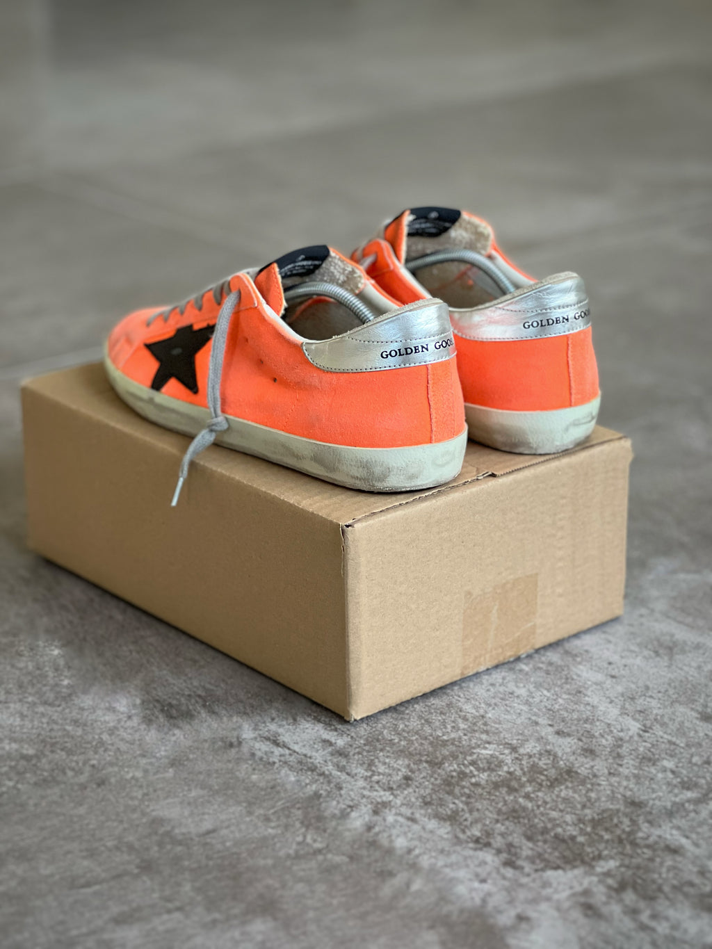 Superstar Fluor Golden Goose Man Preloved