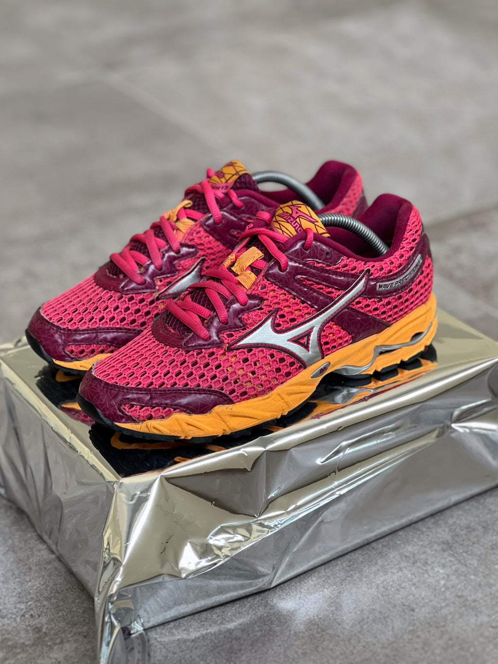 Mizuno Running Vintage Woman