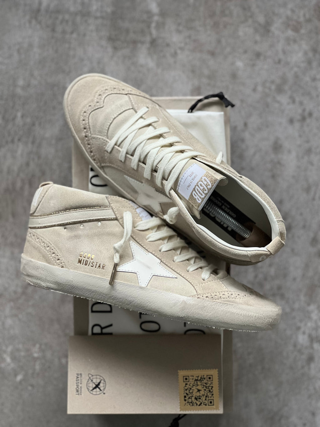 Talla 39 | Golden Goose Mid Star