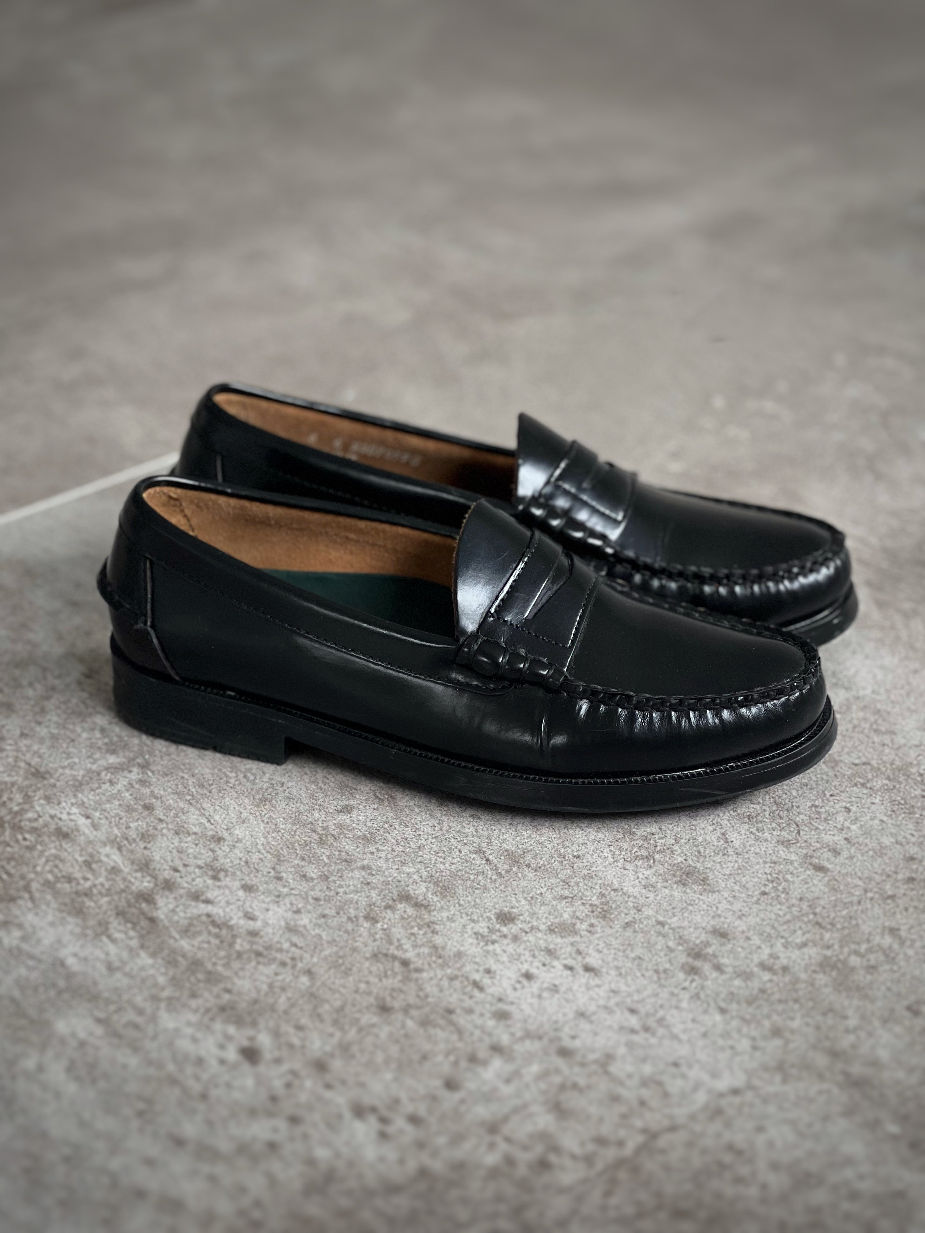 Size 41 | Sebago Black Loafers