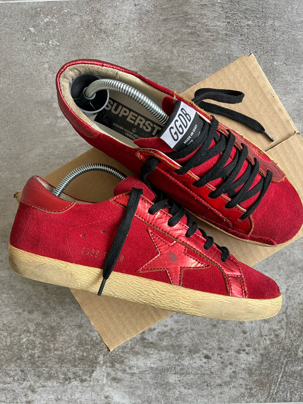 Size 38 | All red Golden Goose Superstar