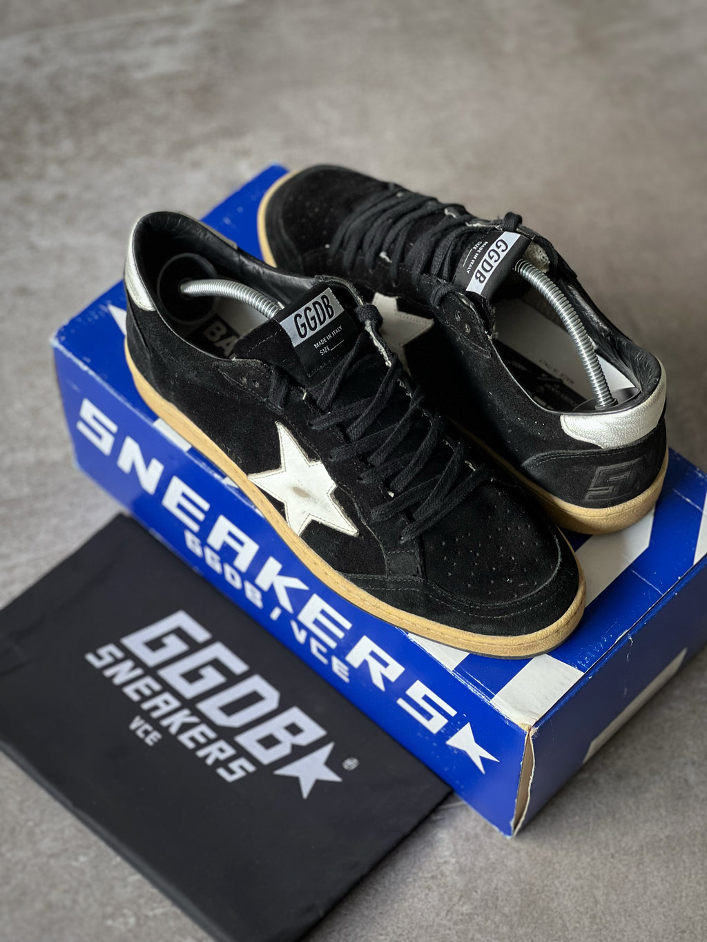 Golden Goose Ball Star Black & White Vtg