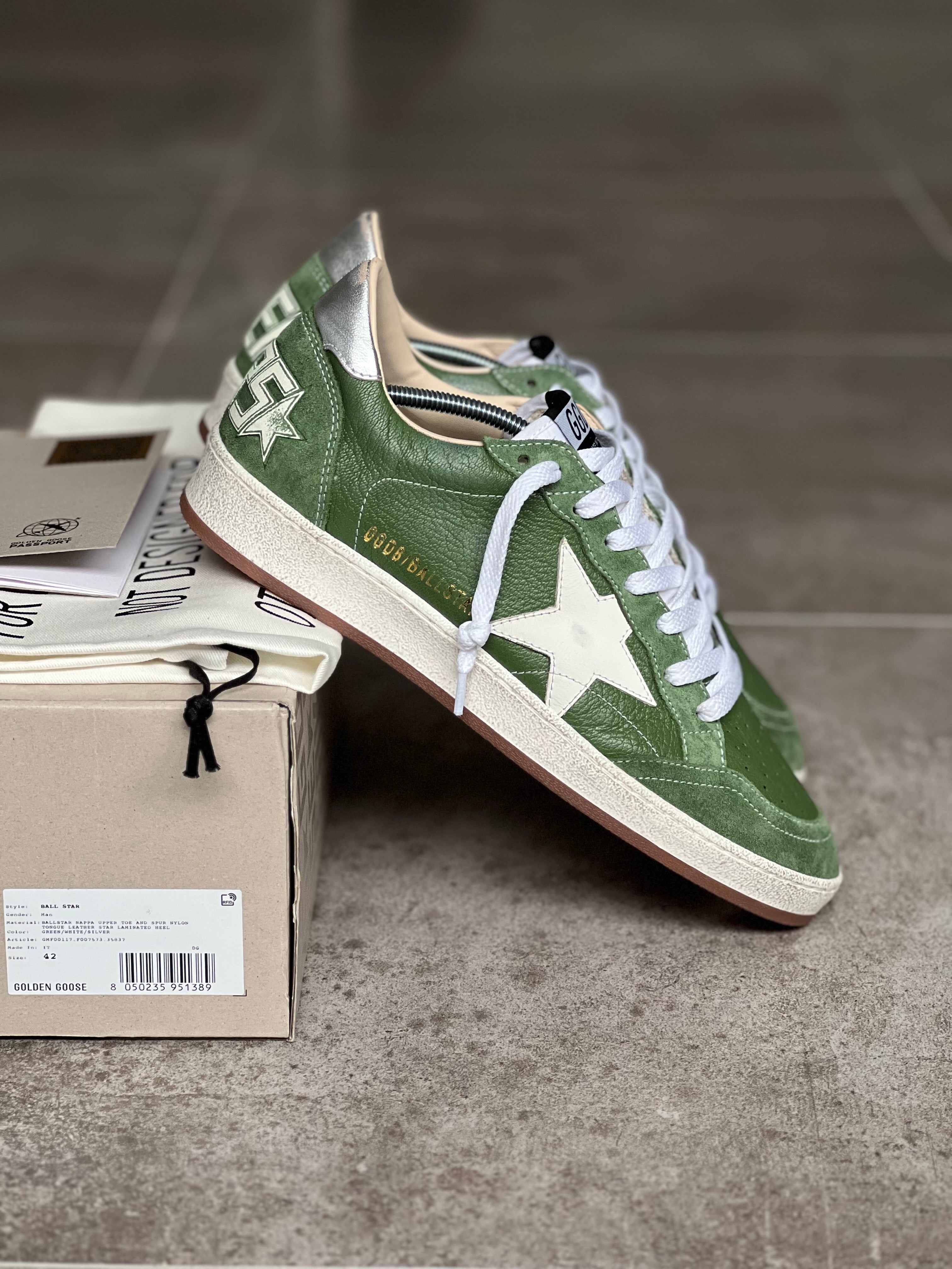 Size 42 | Ball Star Golden Goose Man Green/White/Silver