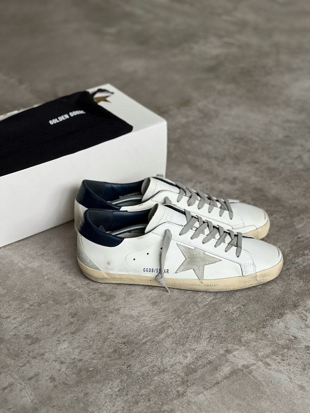 Size 43 | Classic Superstar White & Dark blue GGDB Man