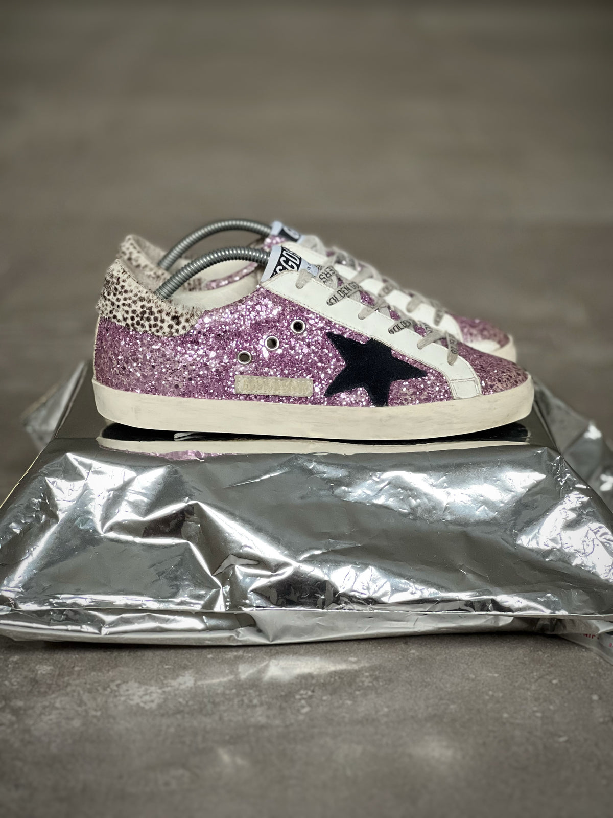 Golden Goose Superstar Purple Woman Preloved