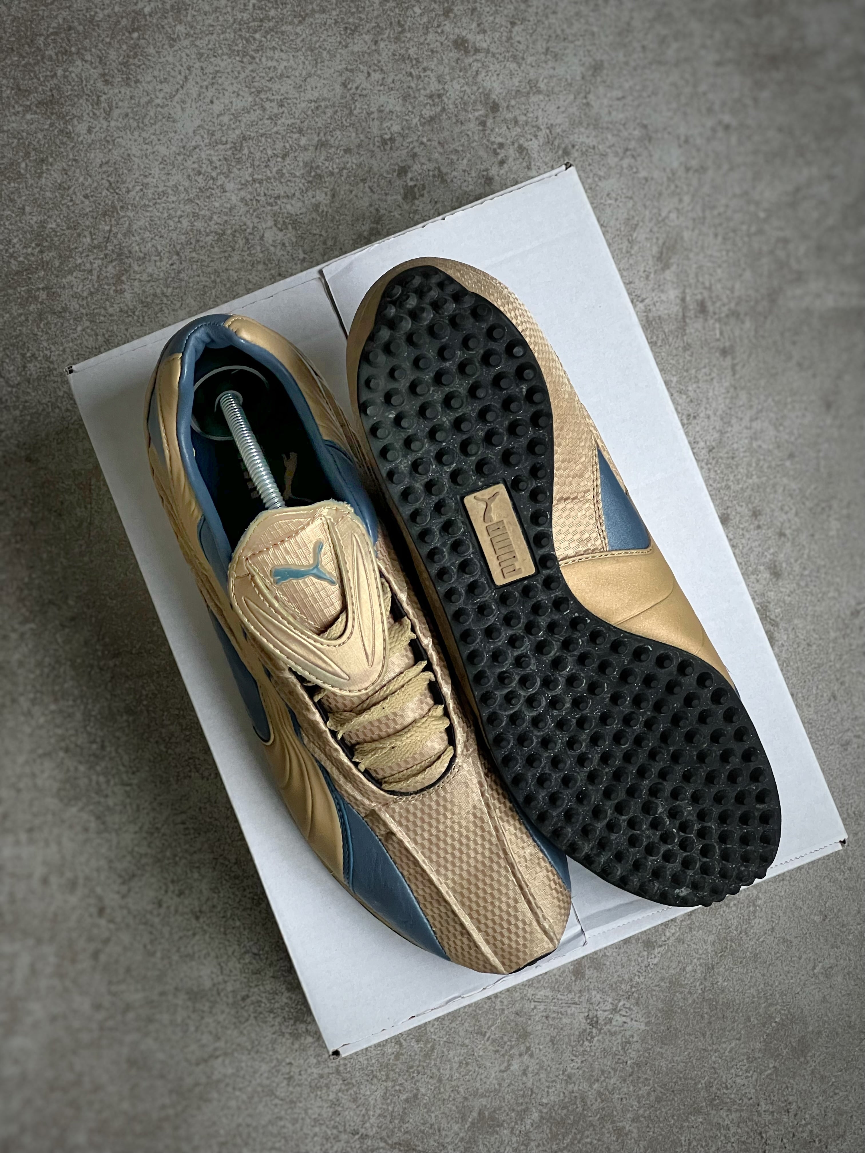 Talla 42 | 2003 Puma Japan Exclusive Y2K