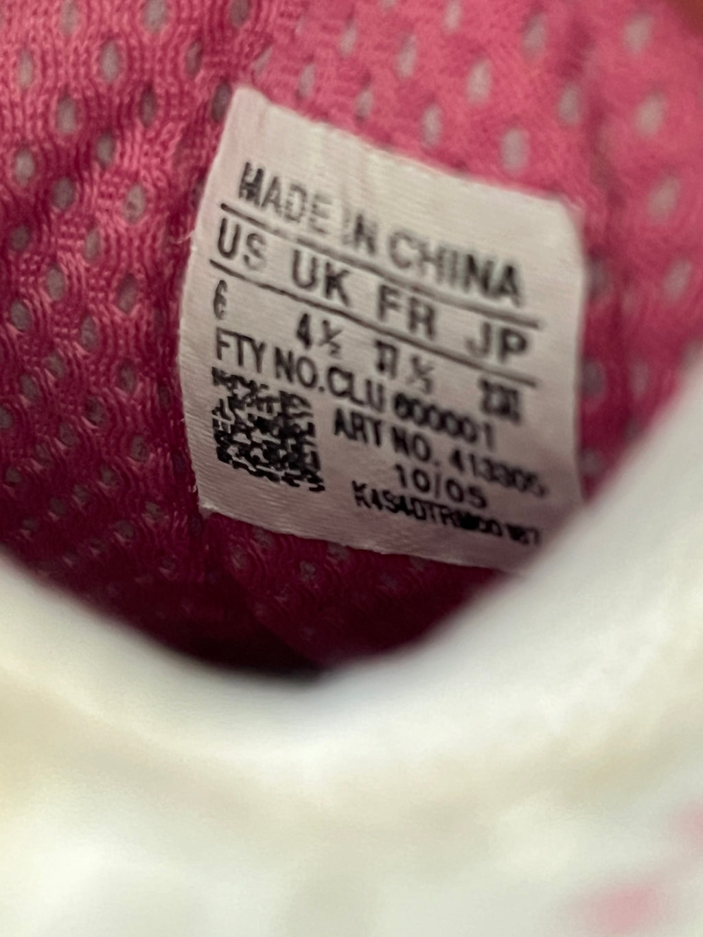 Size 37 | Y2k Adidas White & Pink