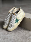 Size 37 | Golden Goose Mid Star Woman