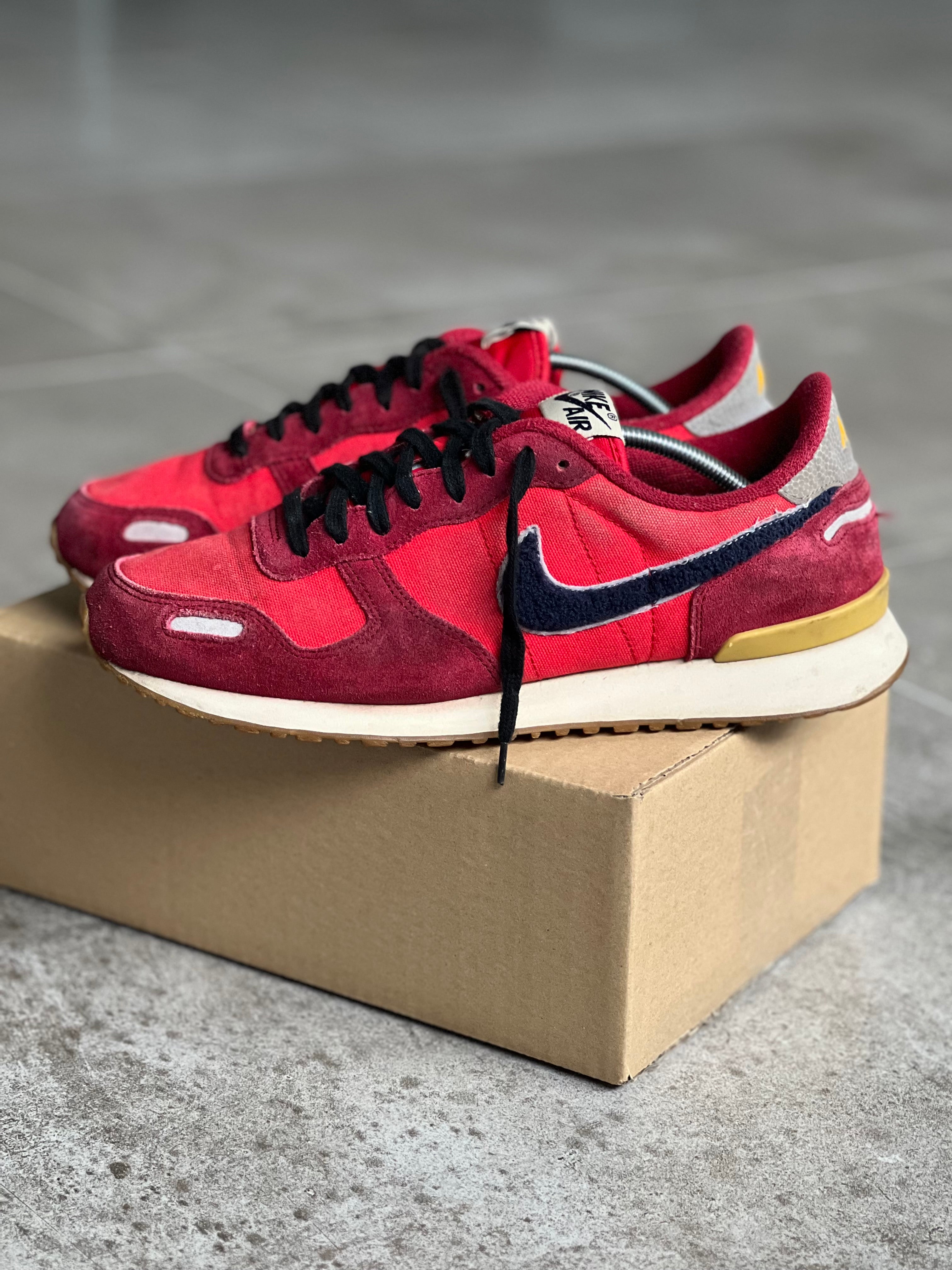 Size 43 | Y2k Nike
