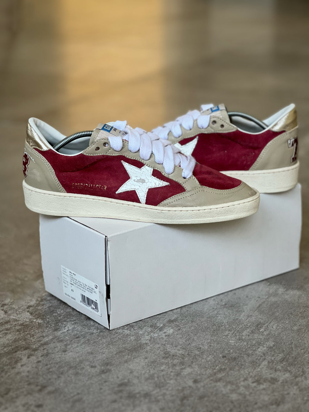 Zapatillas Golden Goose Ball Star "78" - Burdeos y Blancas
