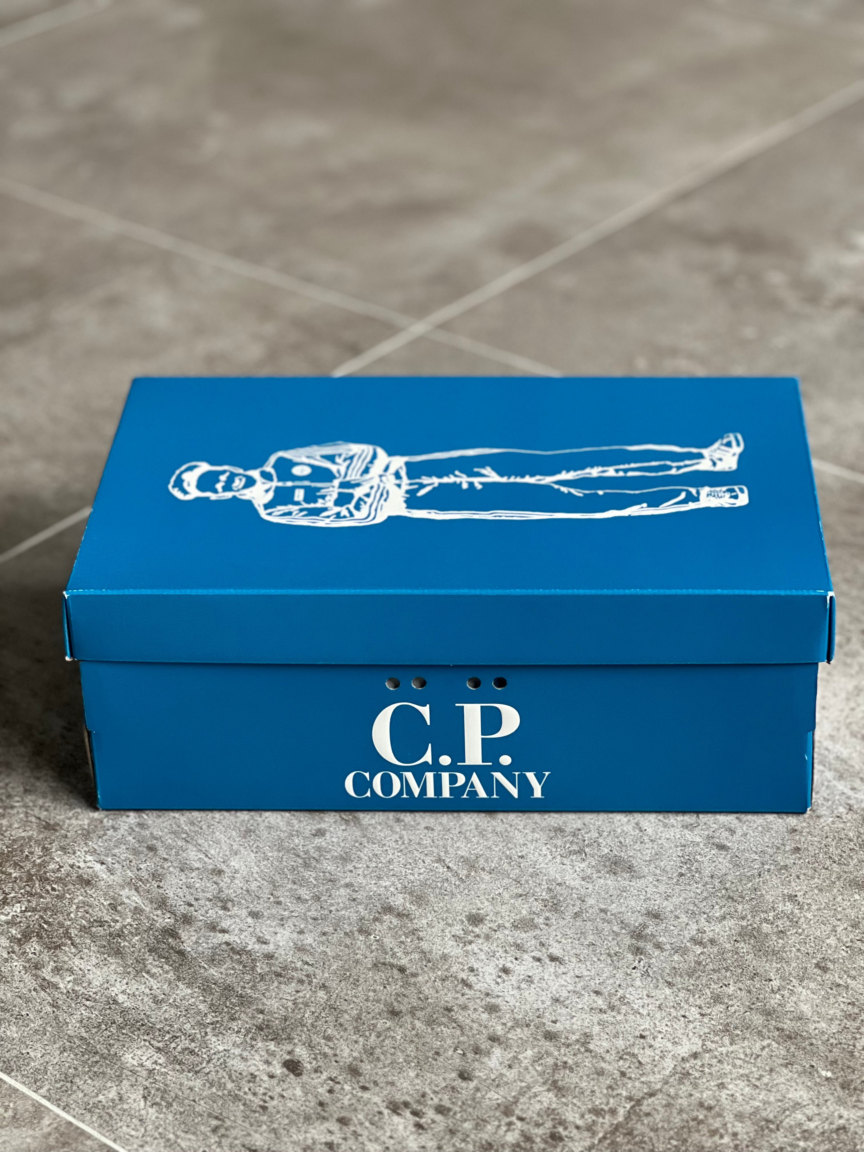 Varias tallas | Adidas x C.P Company Manchester Spezial