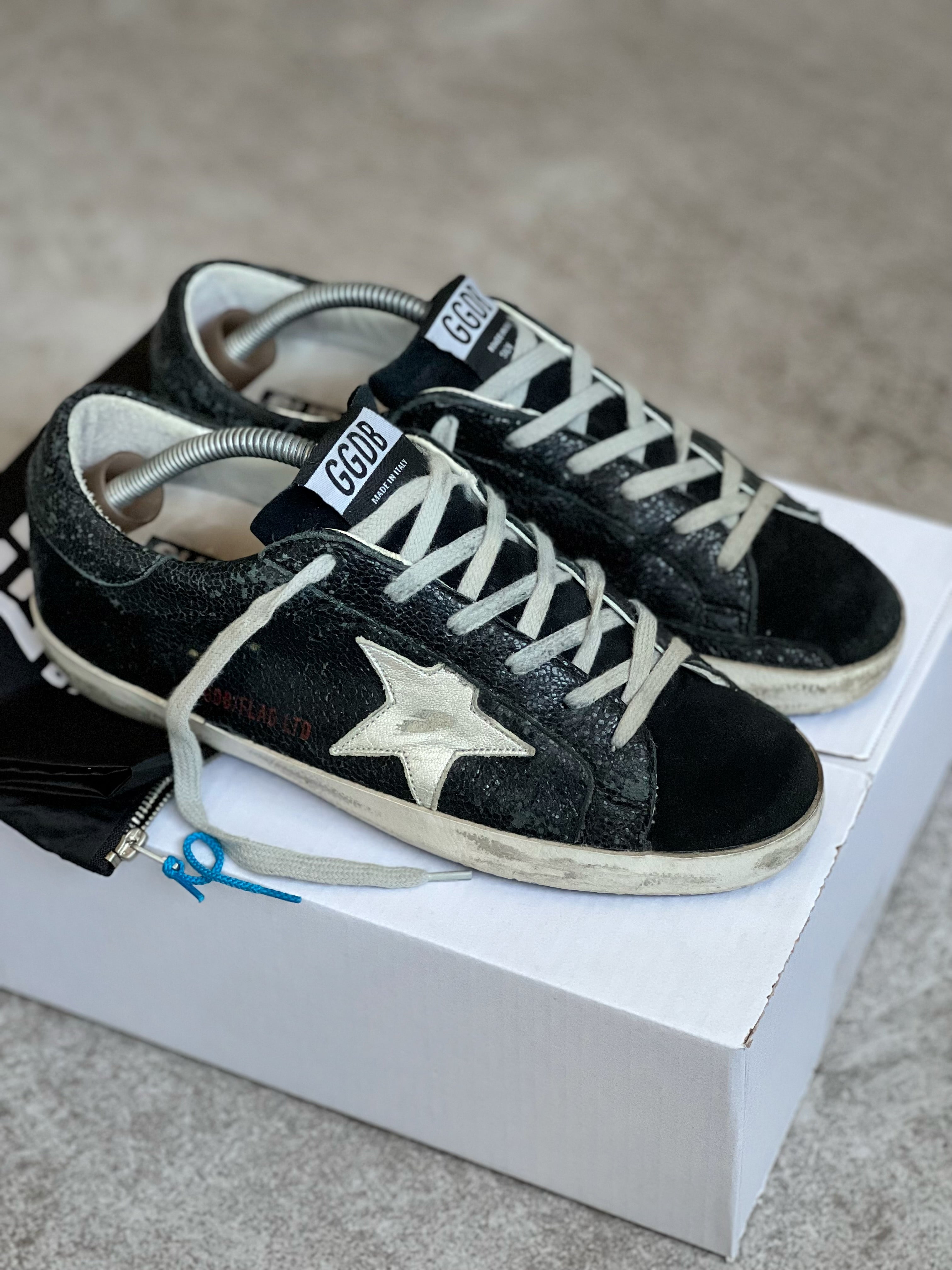 Golden Goose Superstar Black Woman