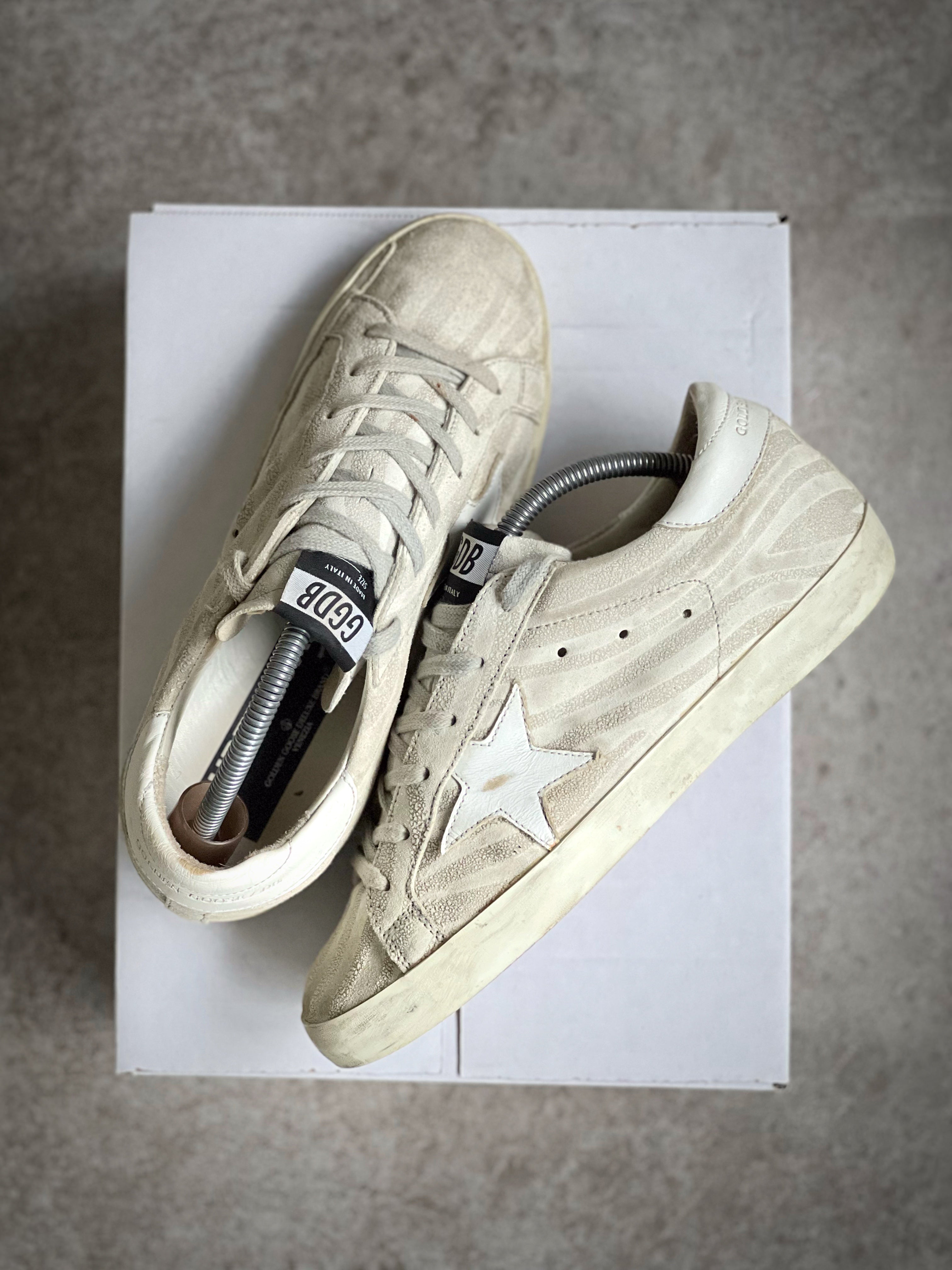 Size 37 | Golden Goose Gray Original Retro Woman