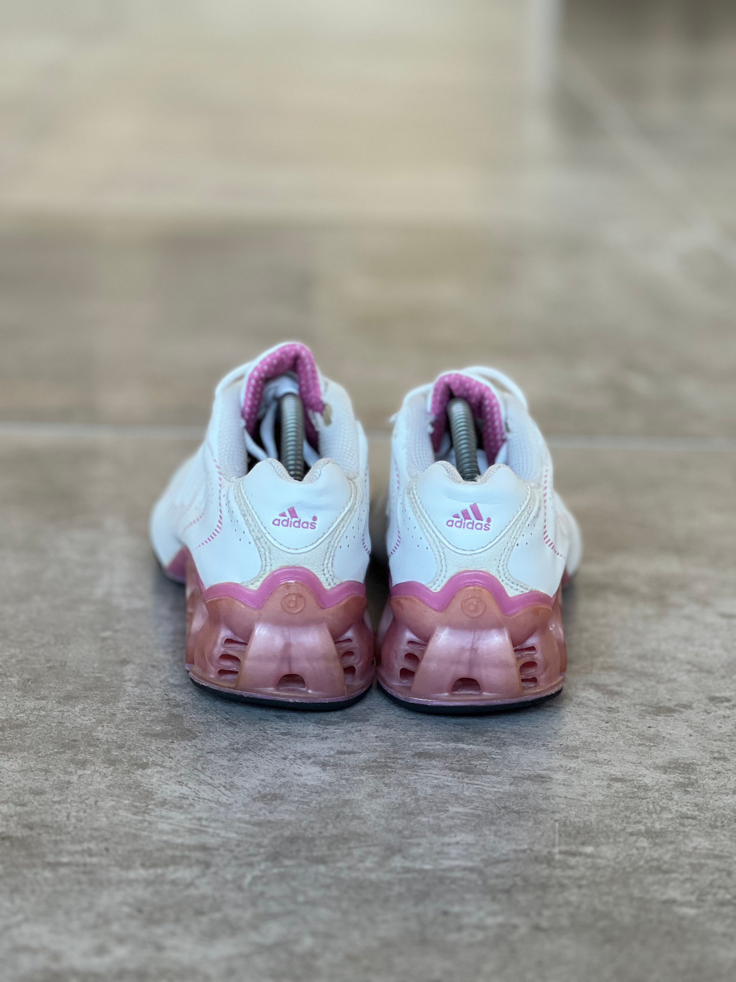 Size 37 | Y2k Adidas White & Pink