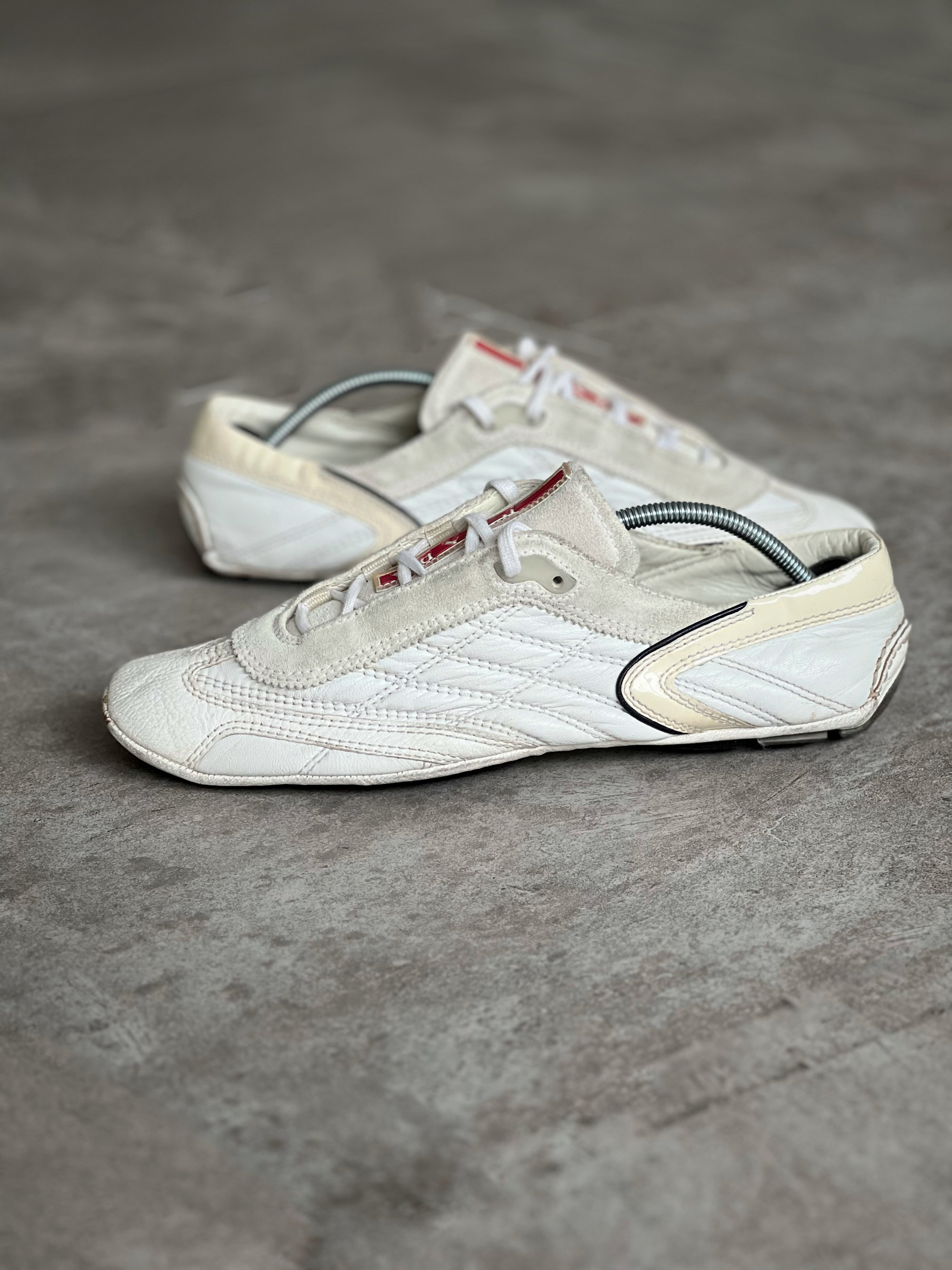 Size 40 | Prada Vintage Sneakers Original Y2k Style