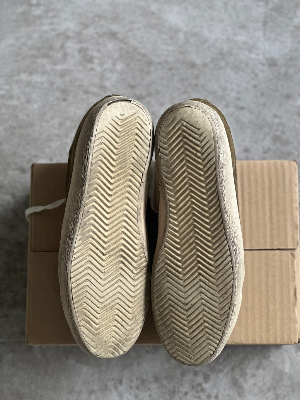 Size 40 | Golden Goose Superstar Khaki