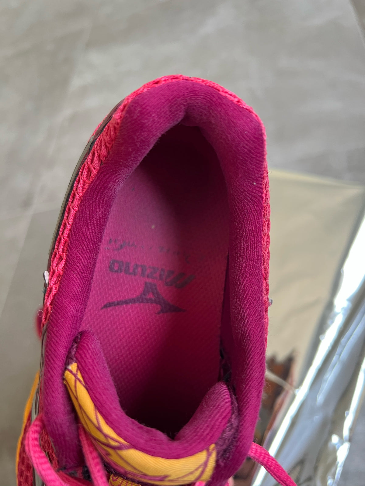 Mizuno Running Vintage Woman